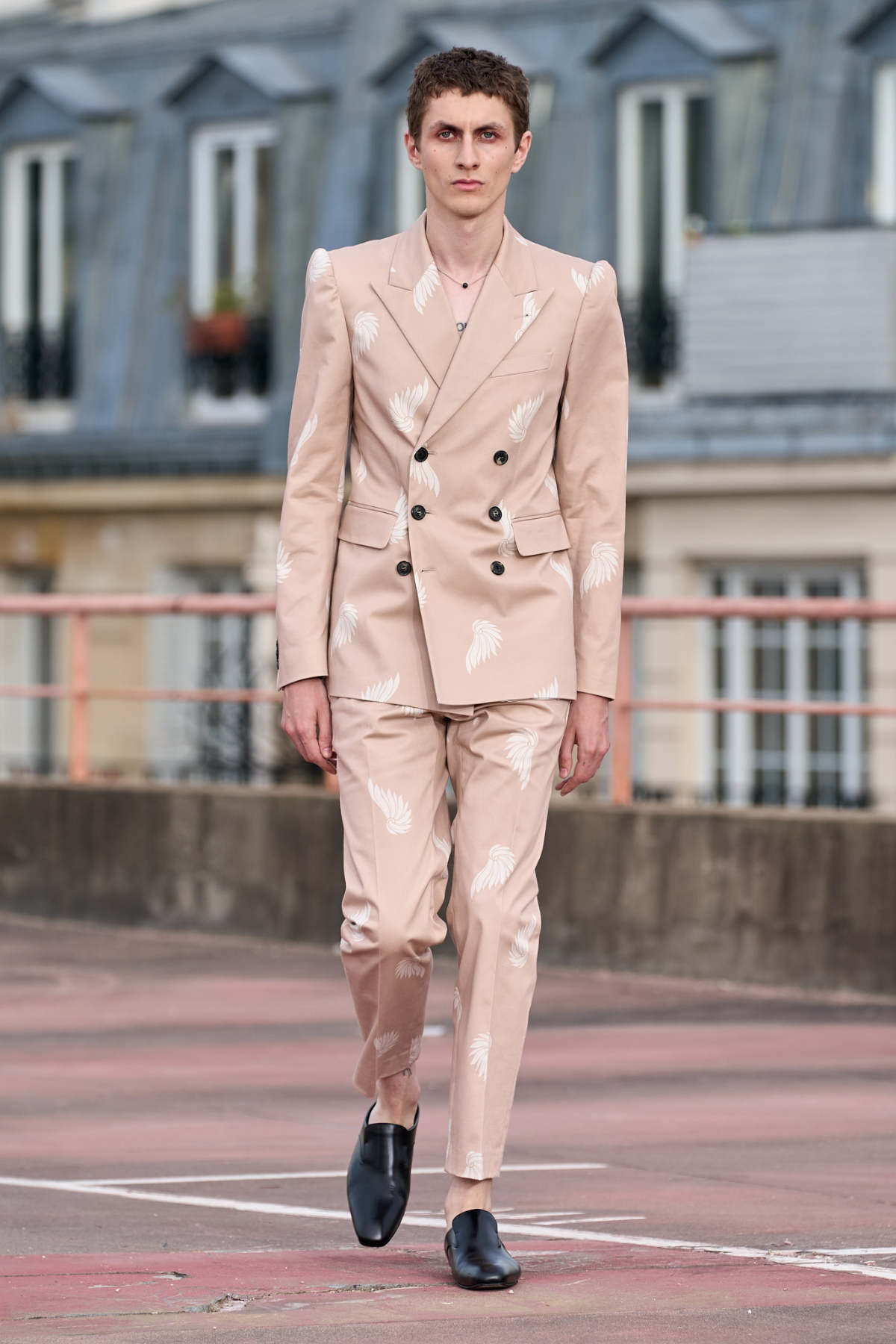 Dries Van Noten Presents Its New Menswear Spring/Summer 2023 Collection