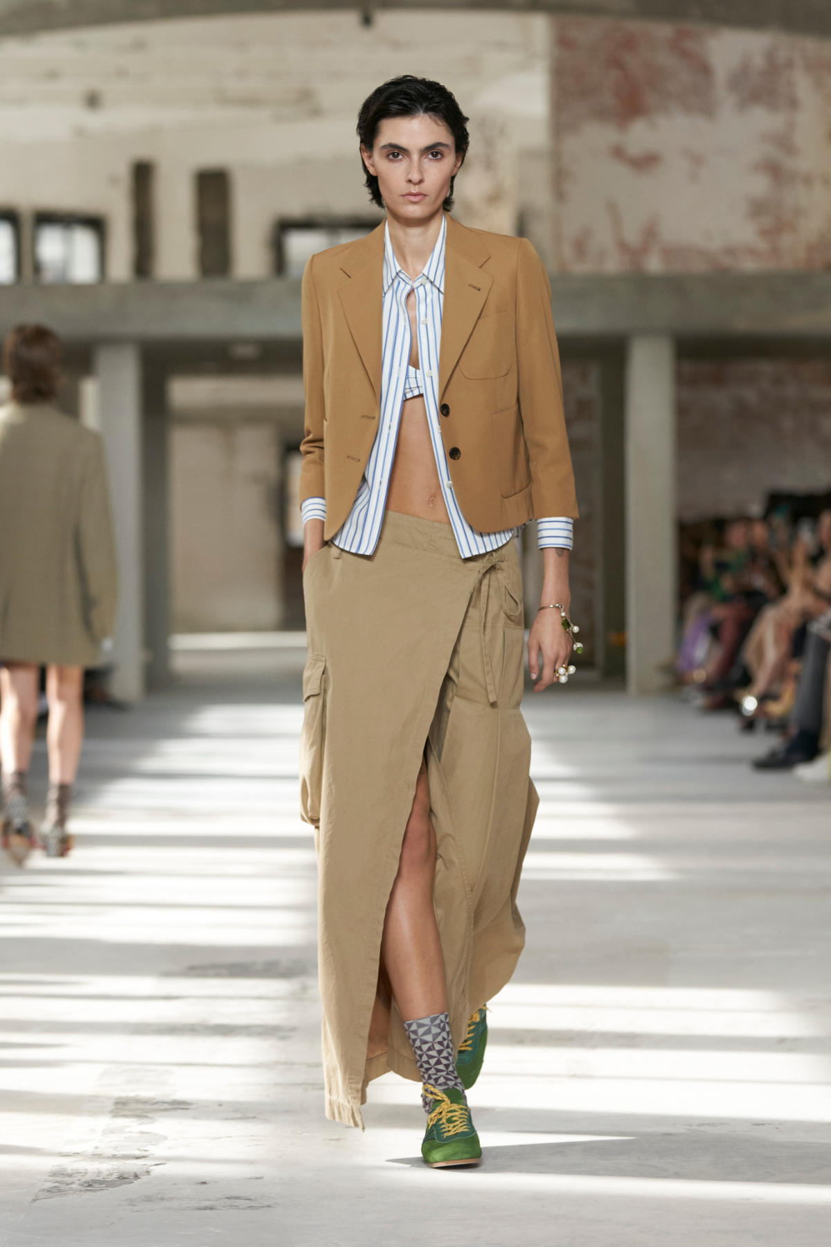 Dries Van Noten Presents Its New Spring / Summer 2024 Womenswear Collection: Unfamiliar Familiar