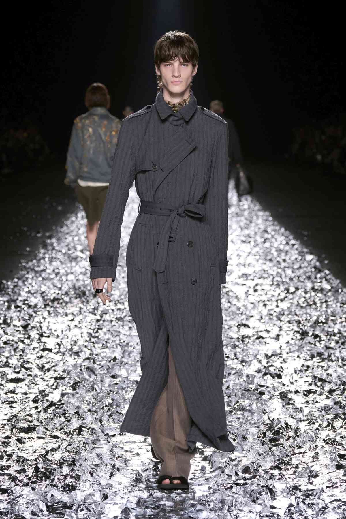 Dries Van Noten Presents Its New Spring Summer 2025 Men’s Collection