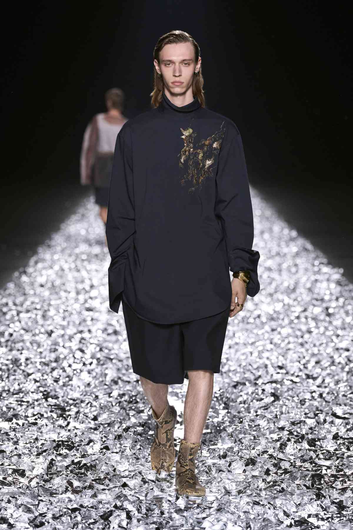 Dries Van Noten Presents Its New Spring Summer 2025 Men’s Collection