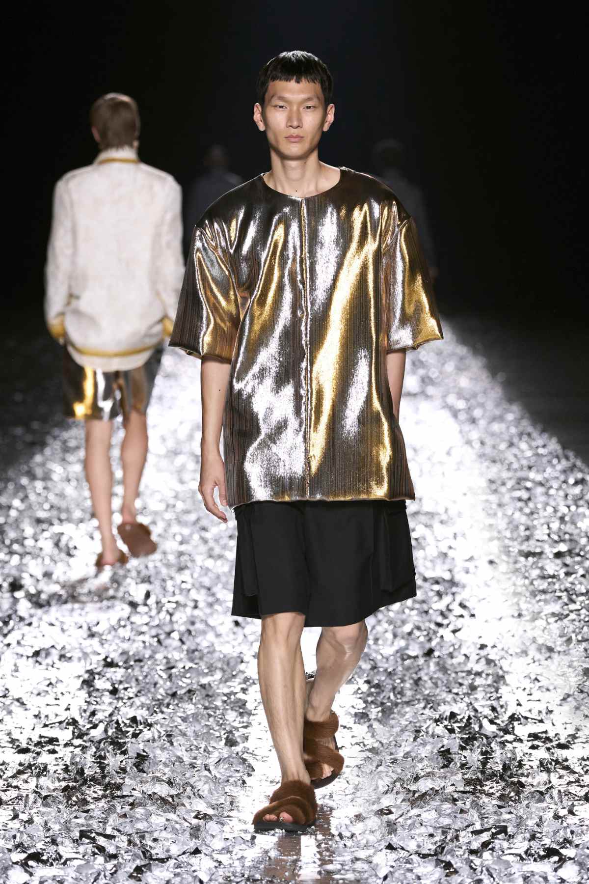 Dries Van Noten Presents Its New Spring Summer 2025 Men’s Collection