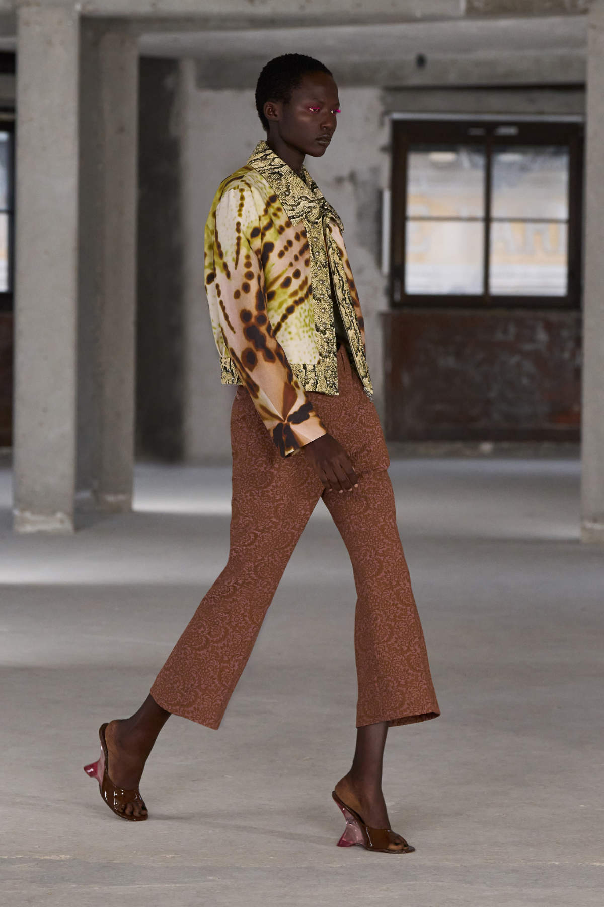 Dries Van Noten Presents Its New Spring Summer 2025 Women’s Collection