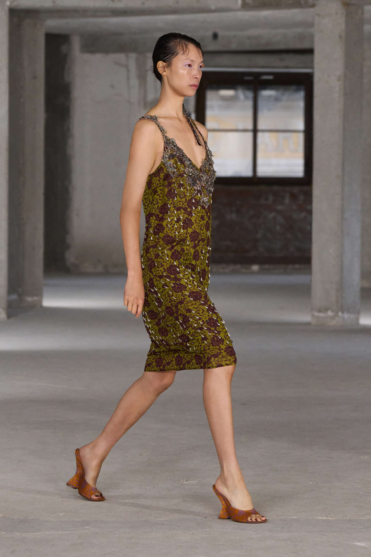 Dries Van Noten Presents Its New Spring Summer 2025 Women’s Collection