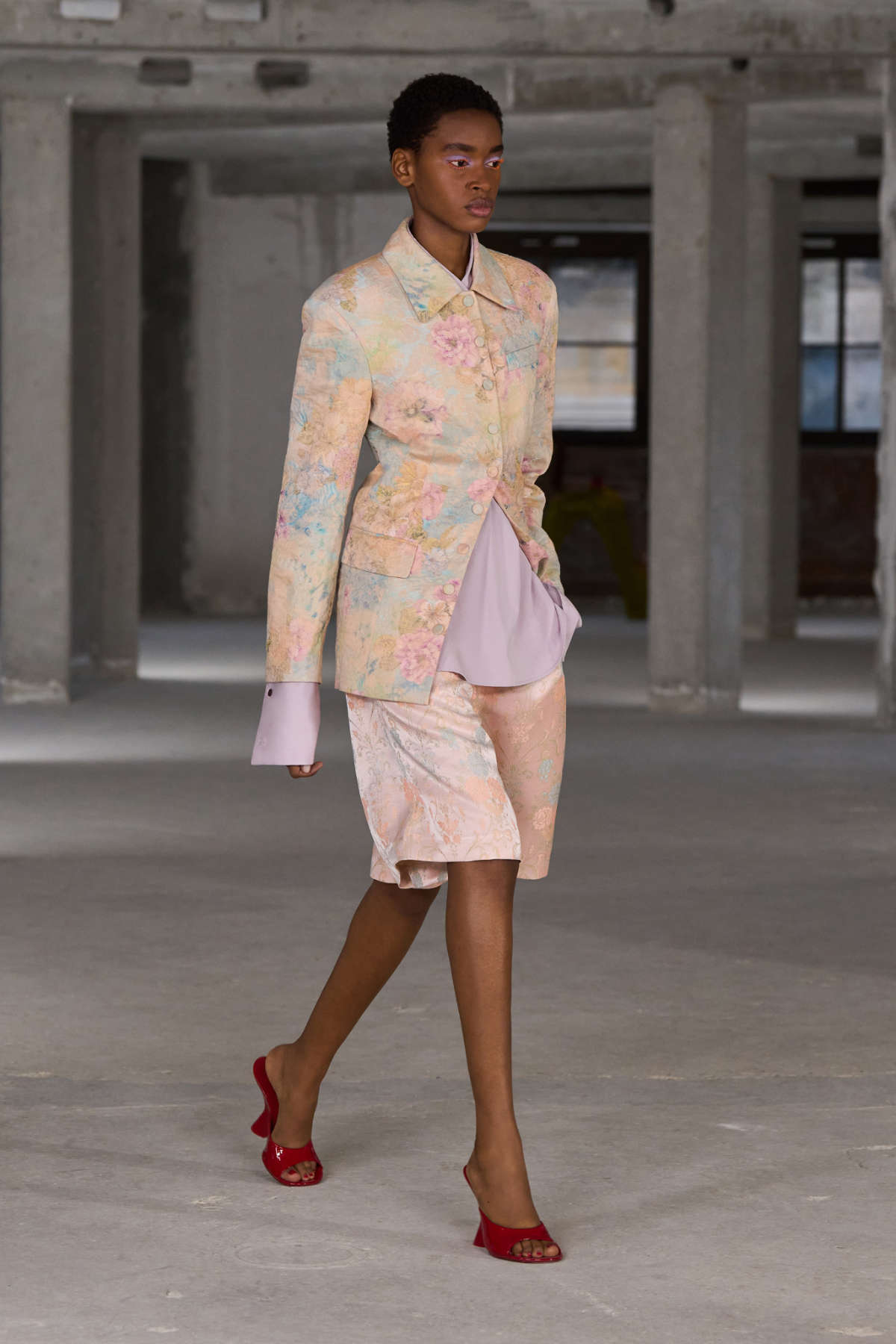 Dries Van Noten Presents Its New Spring Summer 2025 Women’s Collection