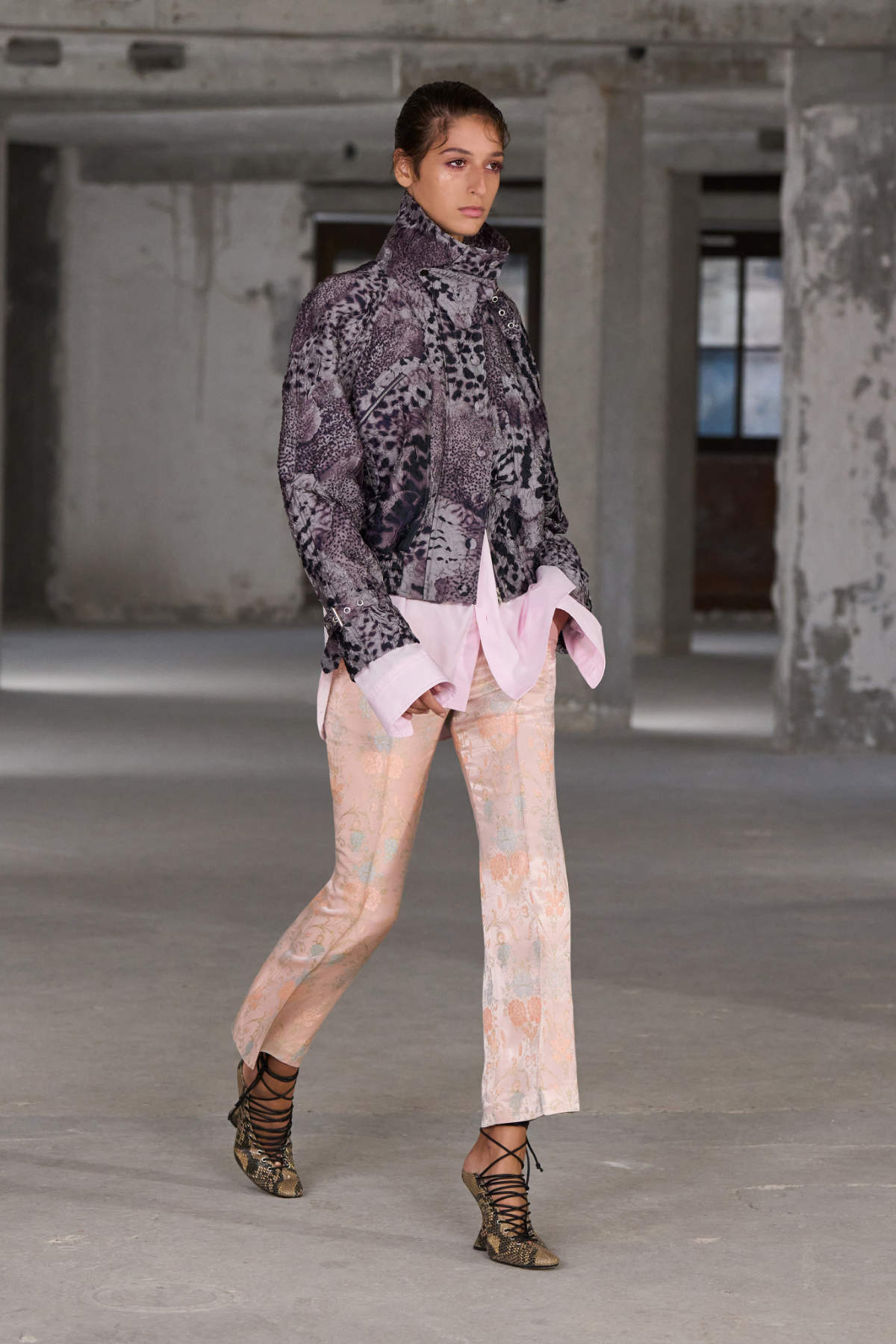 Dries Van Noten Presents Its New Spring Summer 2025 Women’s Collection