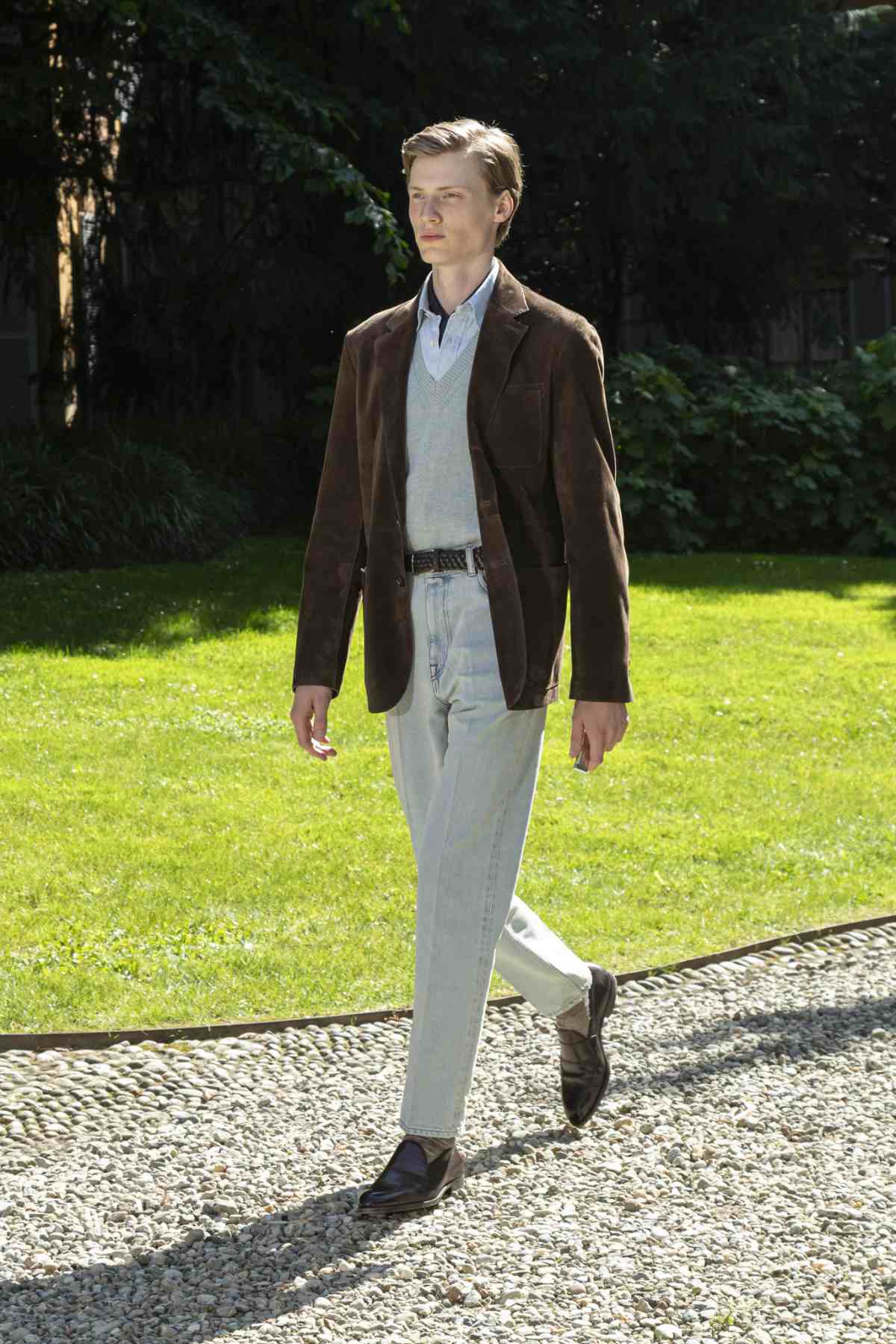 Dunhill Presents Its New Spring Summer 2025 Collection