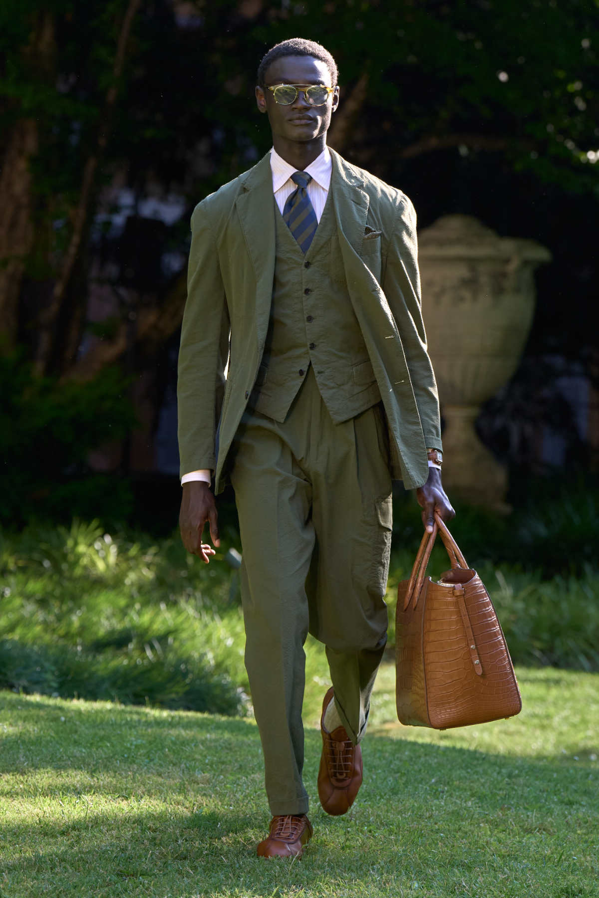 Dunhill Presents Its New Spring Summer 2026 Collection