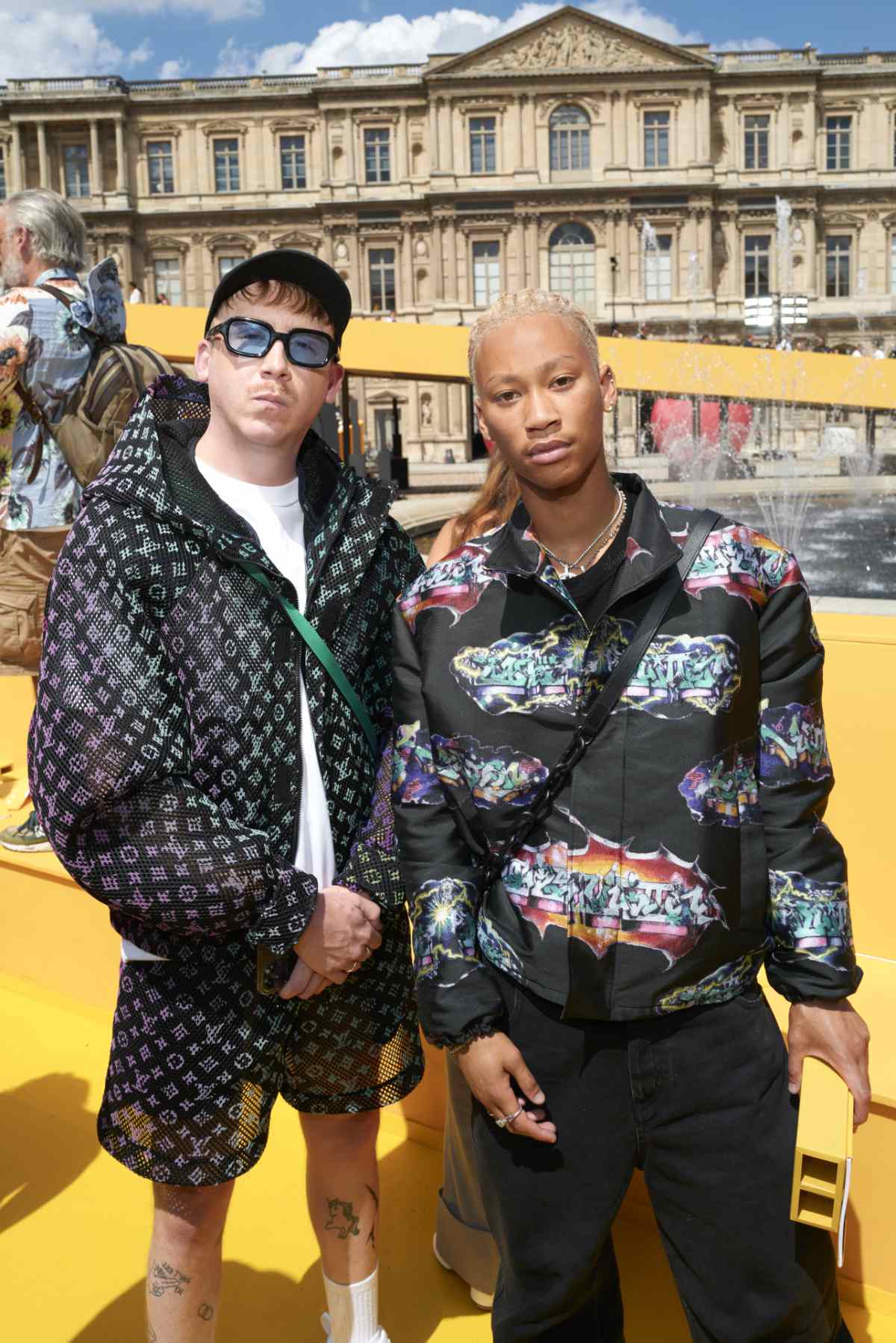 Louis Vuitton: Louis Vuitton Presents Its New Spring-Summer 2023 Men's  Collection: Collection ∞ - Luxferity