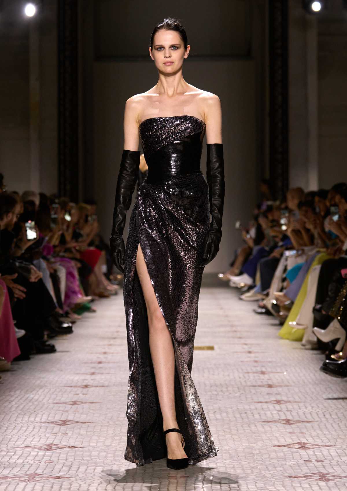 Elie Saab Presents His New Haute Couture Fall/Winter 2024-25 Collection: An Enchanted Serenade