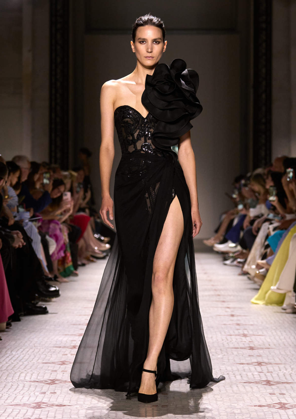 Elie Saab Presents His New Haute Couture Fall/Winter 2024-25 Collection: An Enchanted Serenade