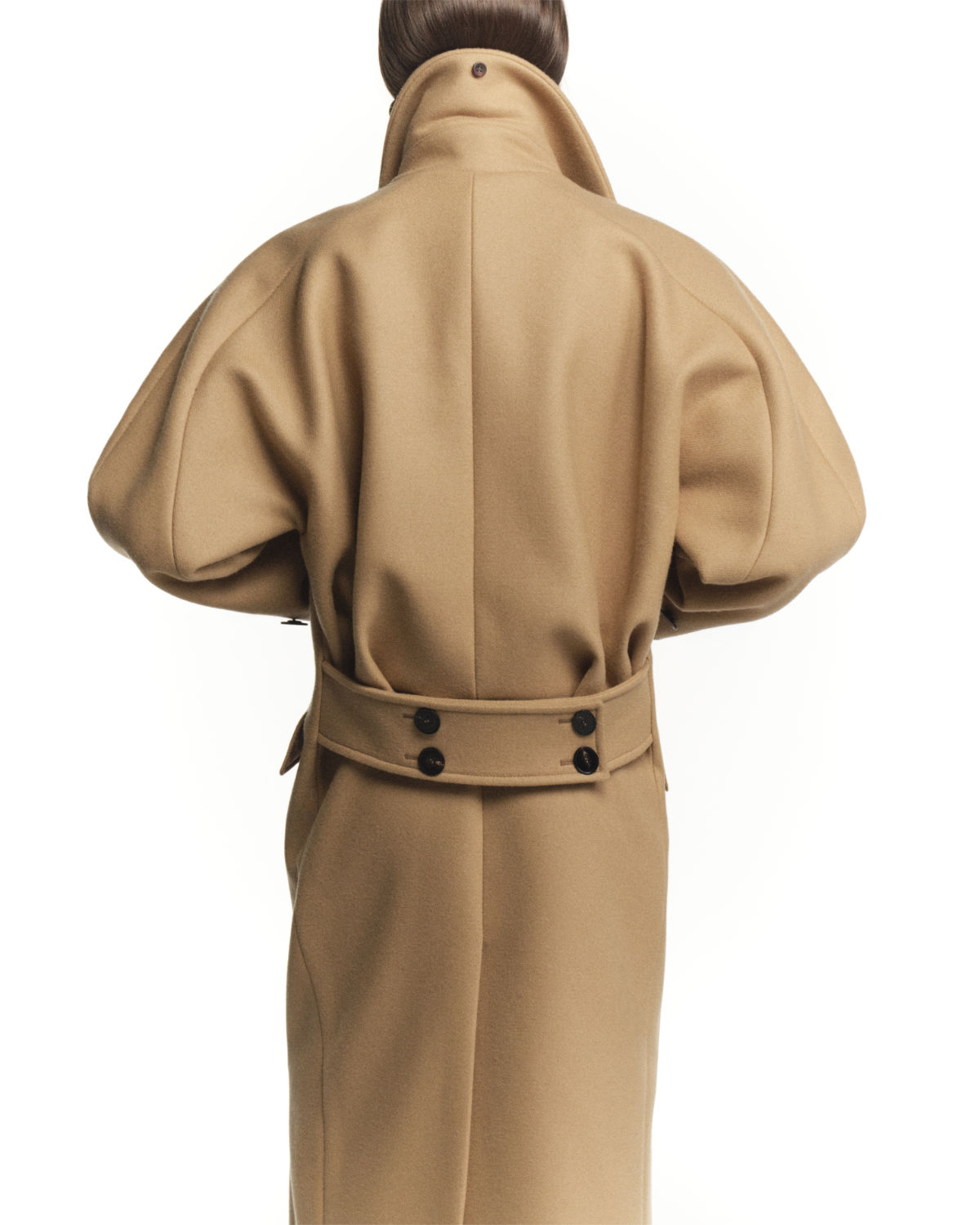 Elie Saab Pre-Fall 2026 “Indelible Love” Collection: Beirut’s Eternal Elegance