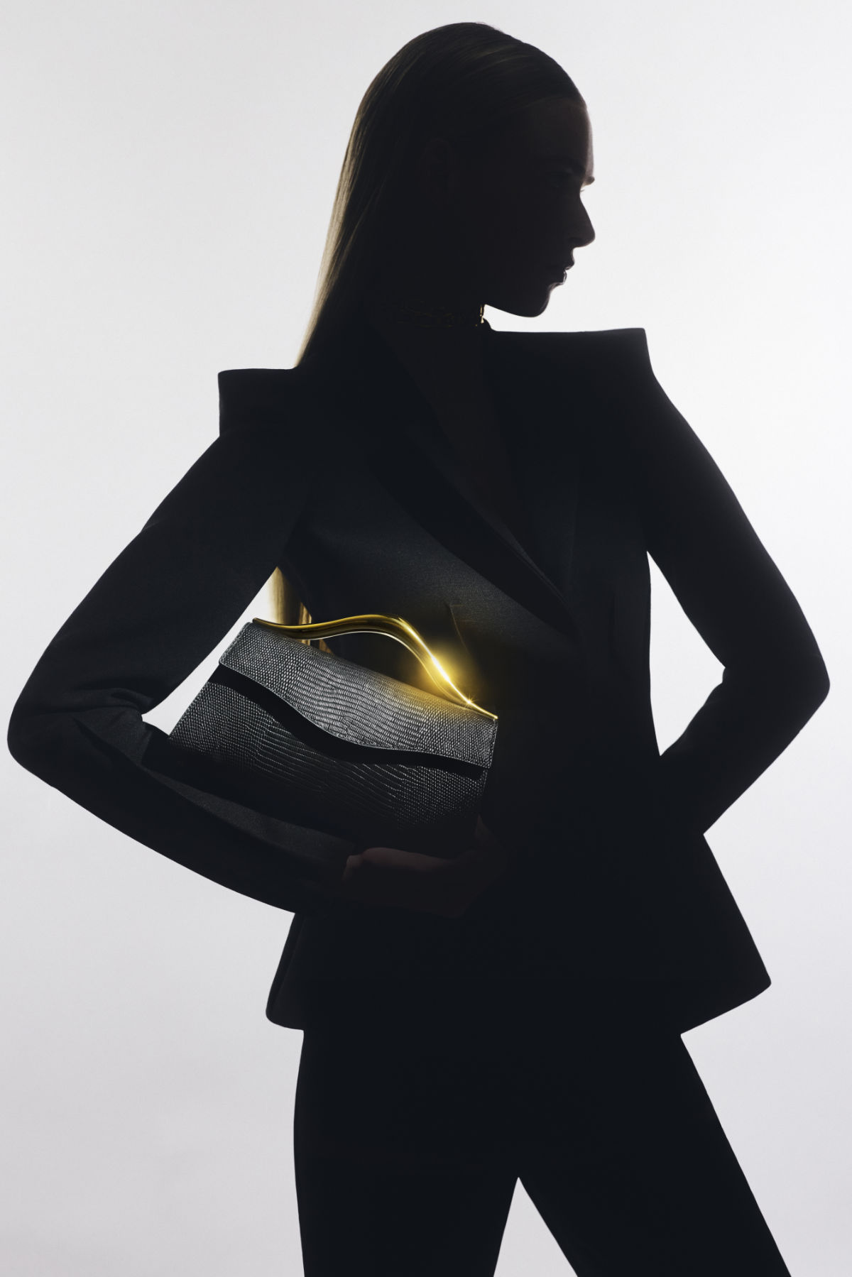 Elie Saab Presents His New Pre-Fall/Fall Winter 2025 Handbag Collection: The Wave