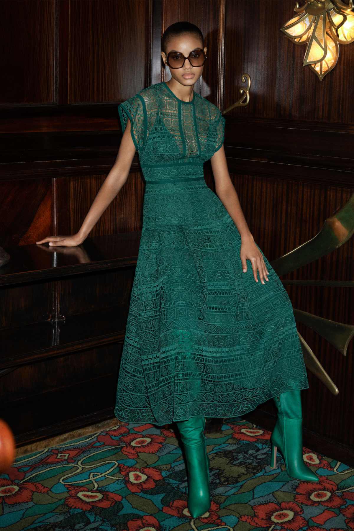 Elie Saab Presents His New Ready To Wear Pre-Fall 2025 Collection: Gilded Voyage