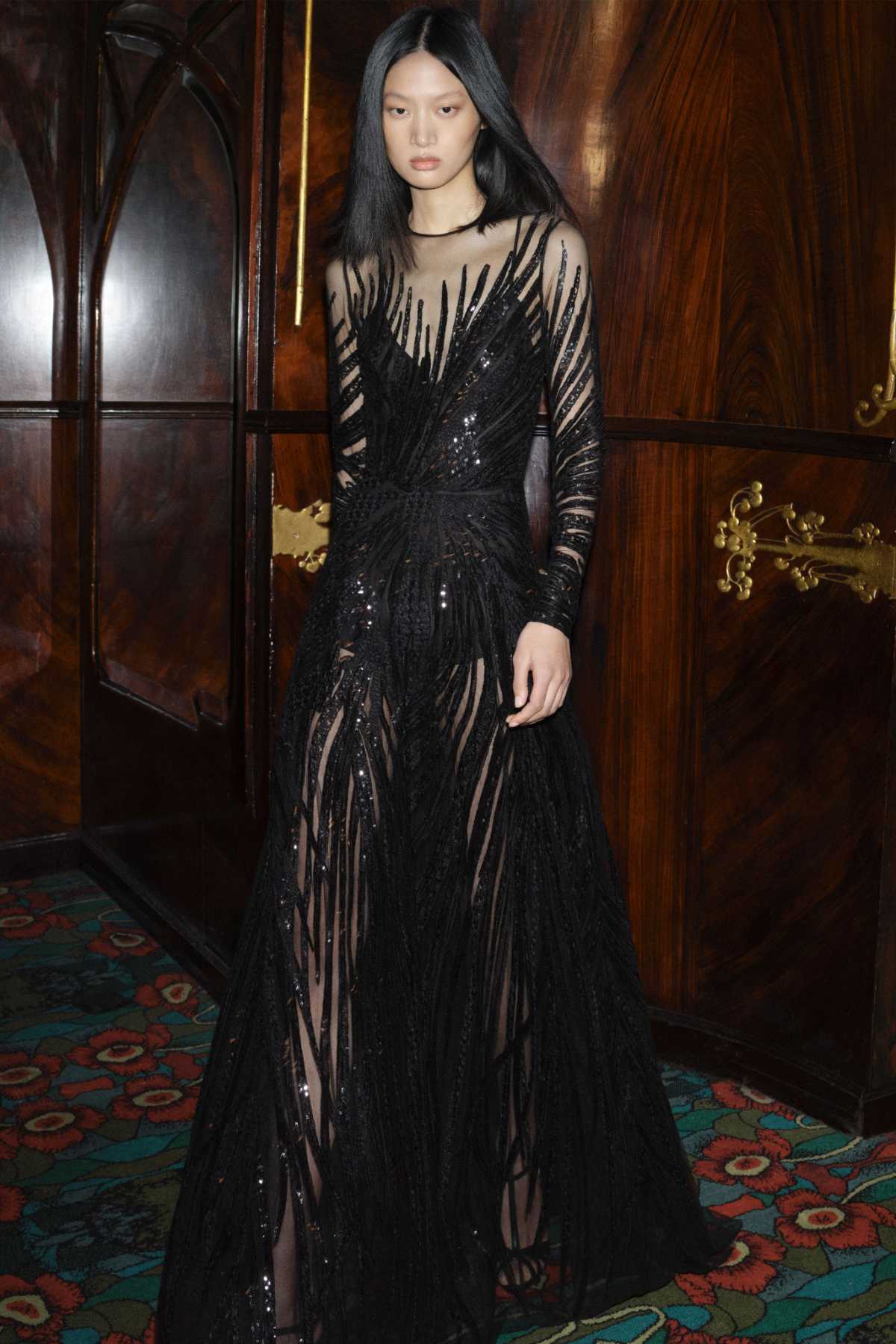 Elie Saab Presents His New Ready To Wear Pre-Fall 2025 Collection: Gilded Voyage