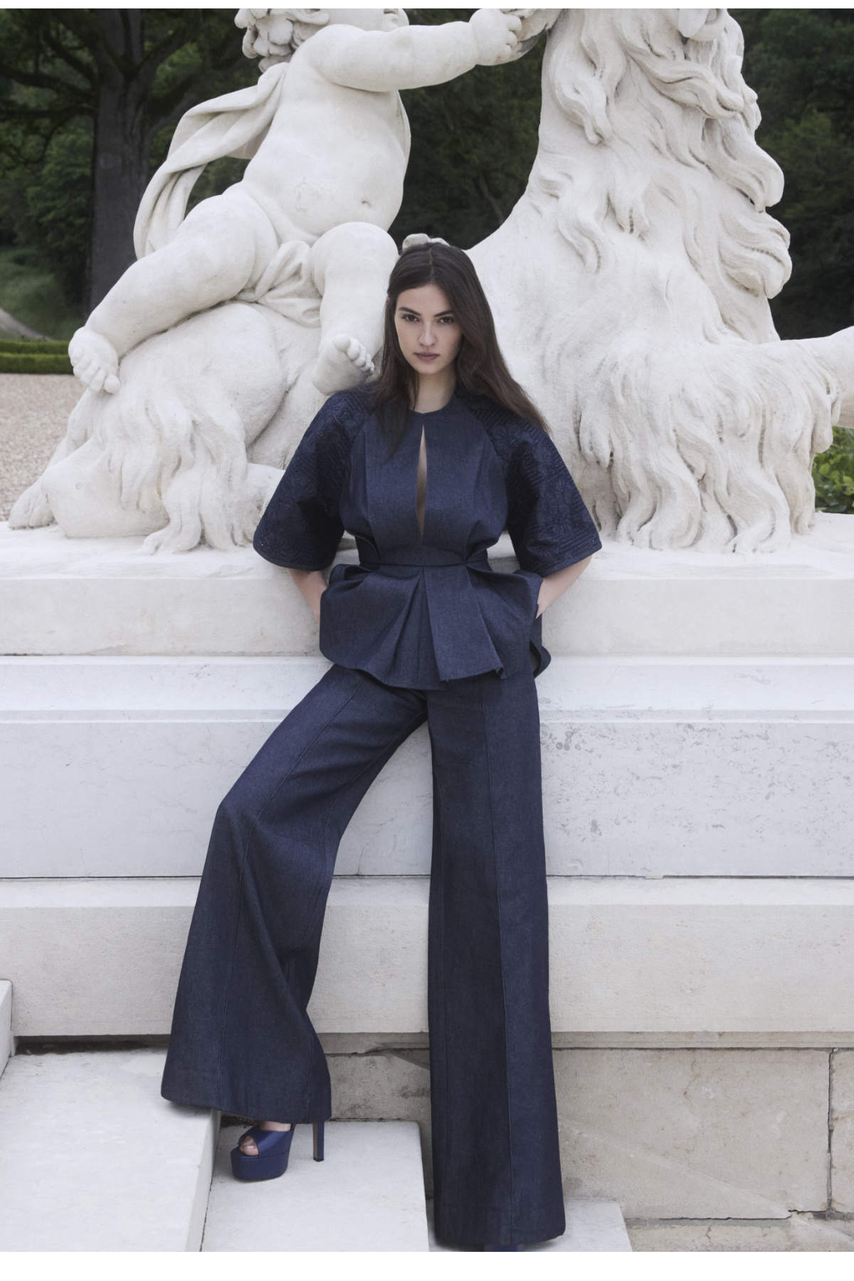 Elie Saab Presents Its New Ready-to-Wear Resort 2025 Collection: Of Cinematic Splendour