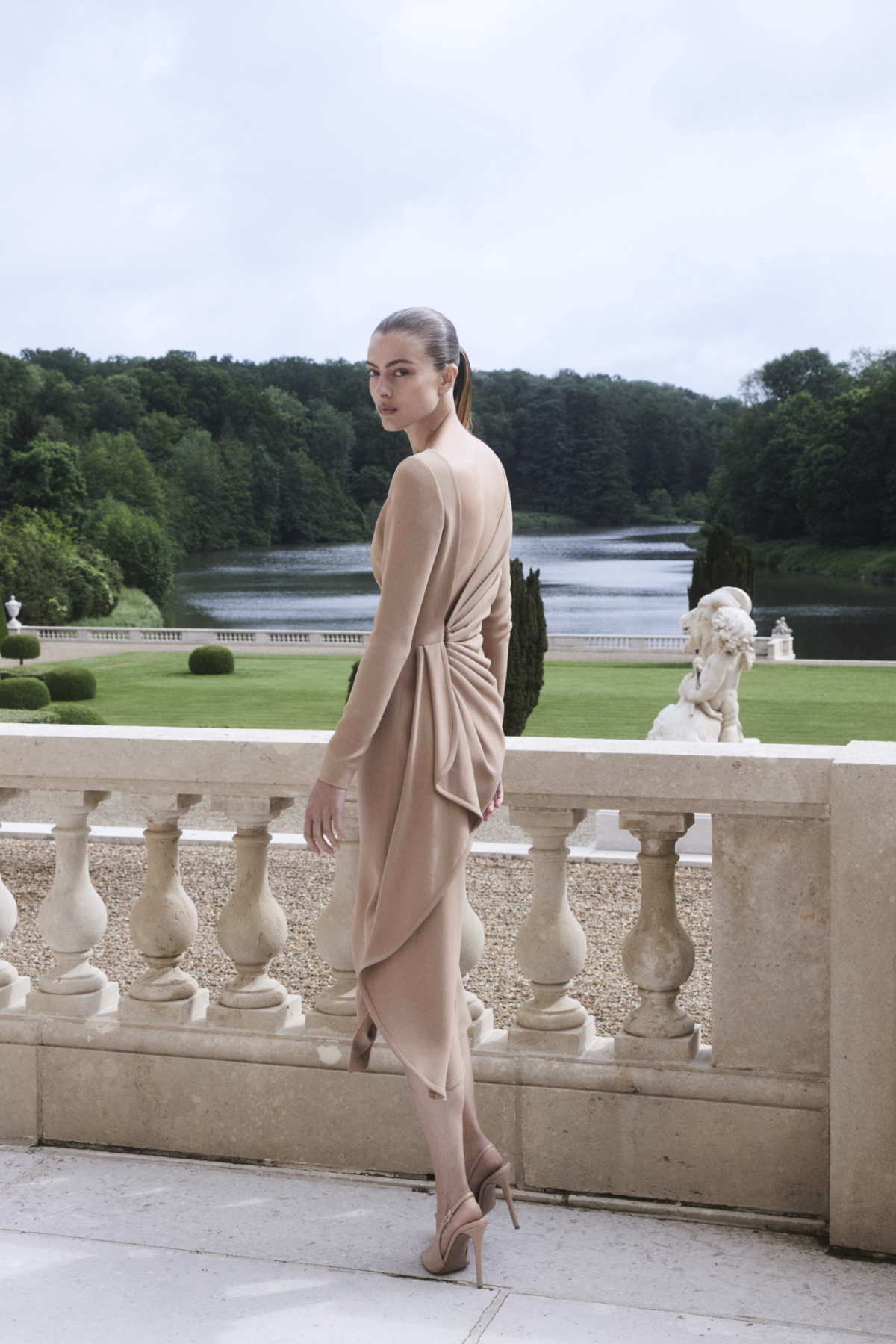 Elie Saab Presents Its New Ready-to-Wear Resort 2025 Collection: Of Cinematic Splendour