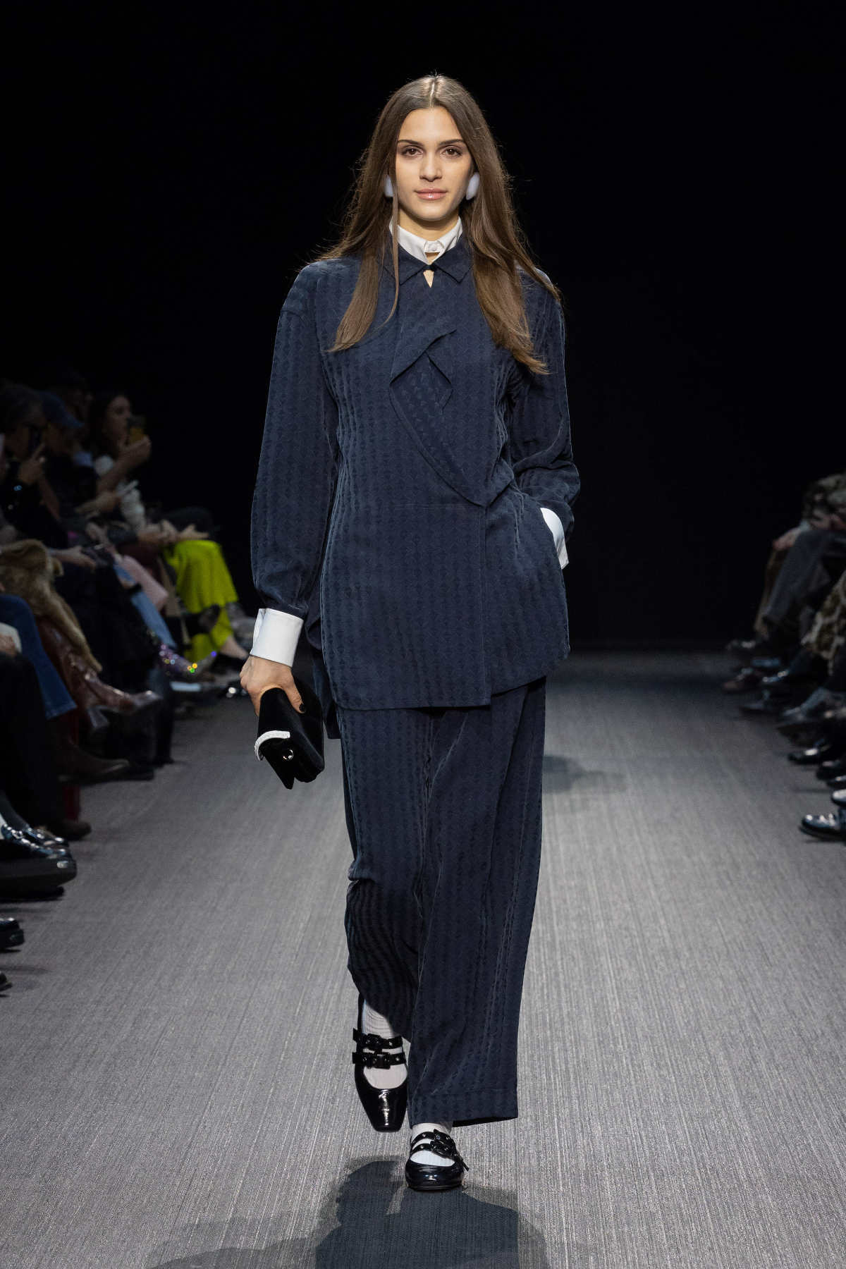 Emporio Armani Presents Its New Women’s Autumn/Winter 2025/26 Collection: All In