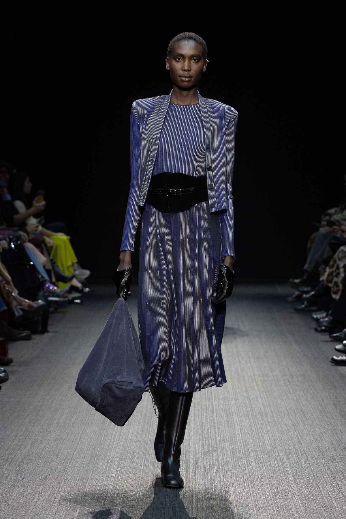 Emporio Armani Presents Its New Women’s Autumn/Winter 2025/26 Collection: All In