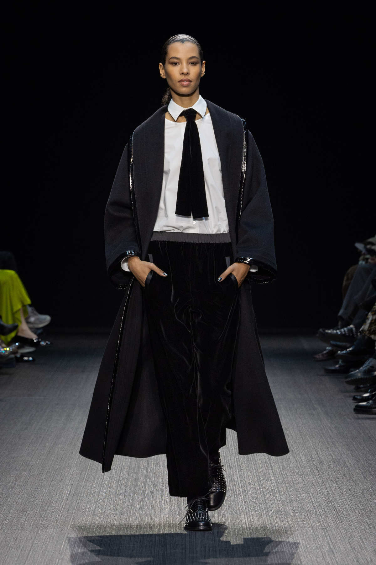 Emporio Armani Presents Its New Women’s Autumn/Winter 2025/26 Collection: All In