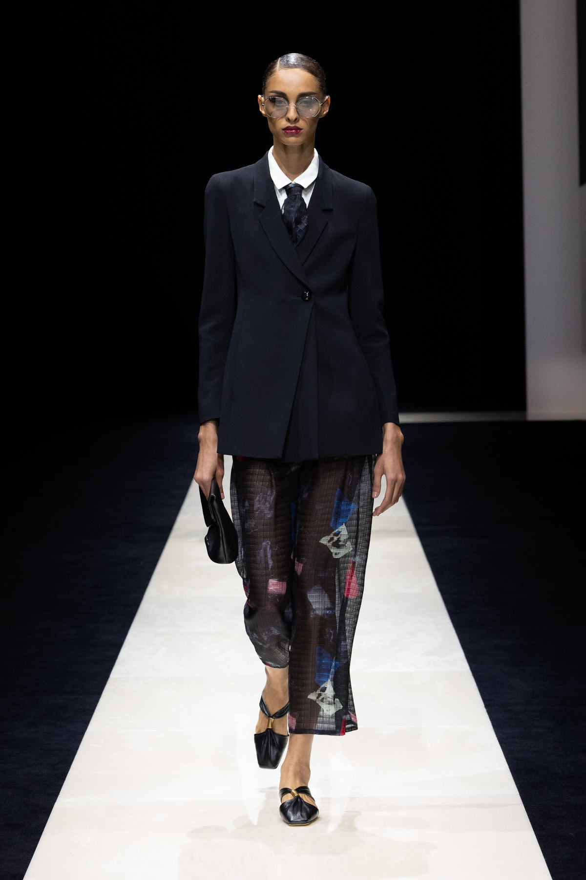 Emporio Armani Presents Its New Spring Summer 2025 Women's Collection: Future Perfect