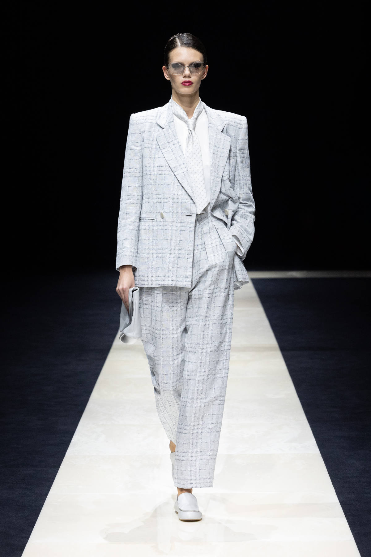 Emporio Armani Presents Its New Spring Summer 2025 Women's Collection: Future Perfect