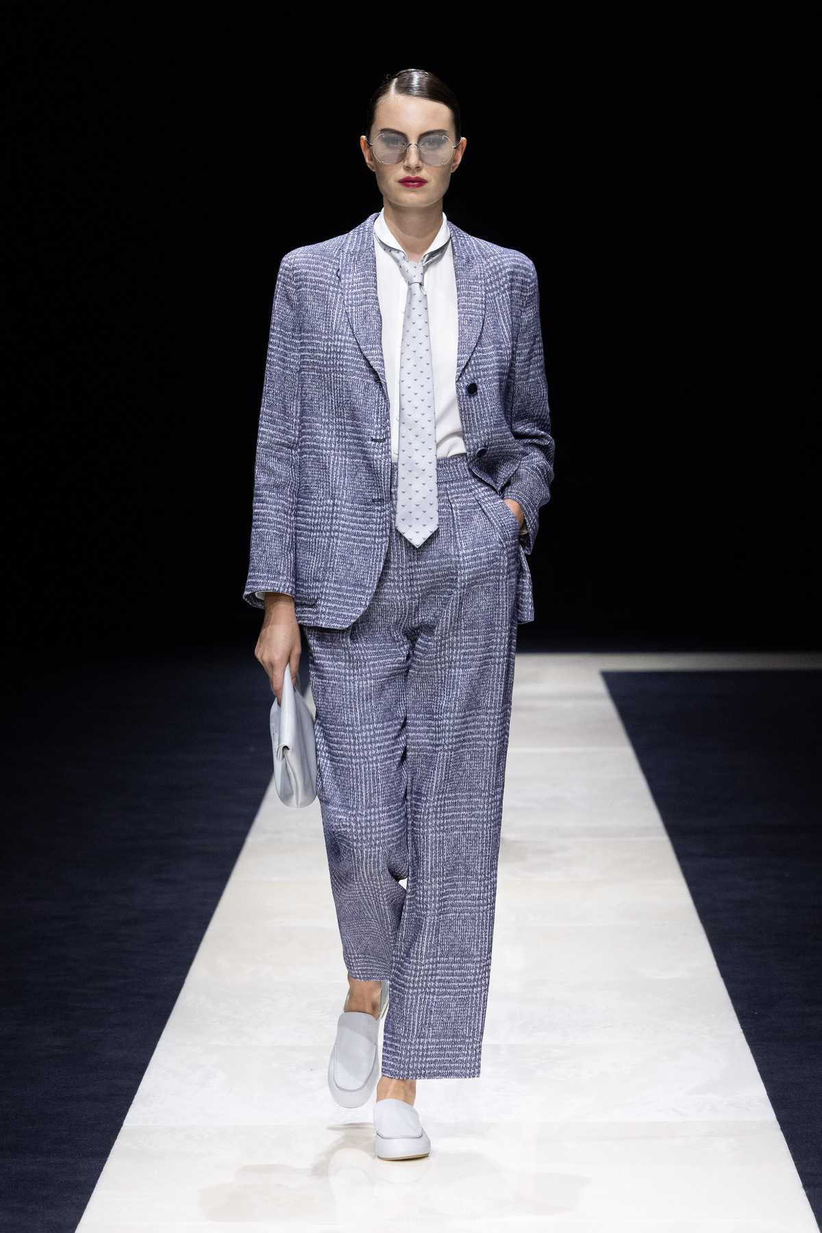 Emporio Armani Presents Its New Spring Summer 2025 Women's Collection: Future Perfect