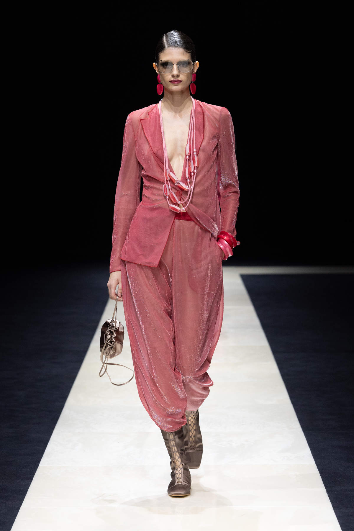 Emporio Armani Presents Its New Spring Summer 2025 Women's Collection: Future Perfect