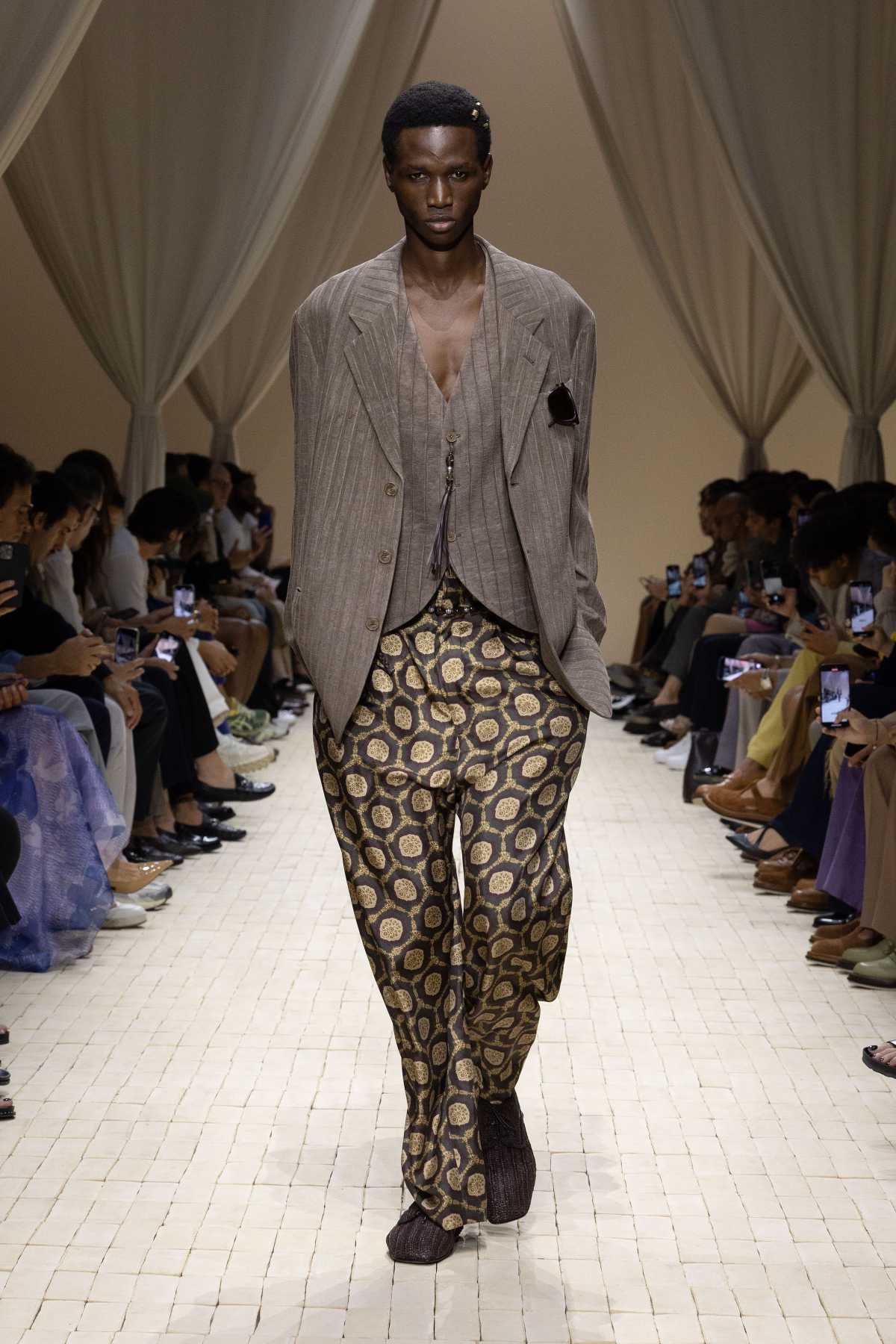 Emporio Armani Presents Its New Spring/Summer 2026 Men's Collection: Origins