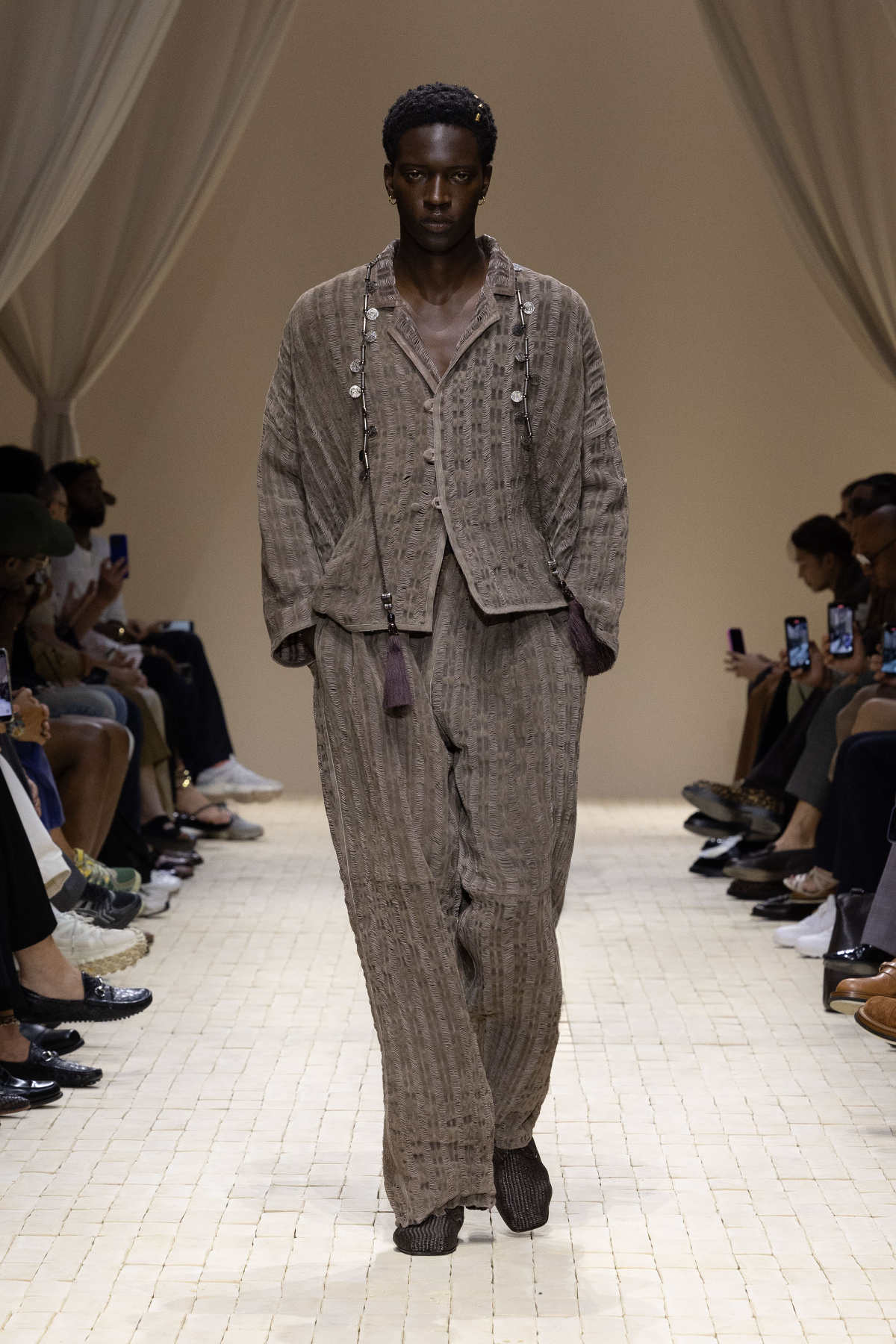 Emporio Armani Presents Its New Spring/Summer 2026 Men's Collection: Origins
