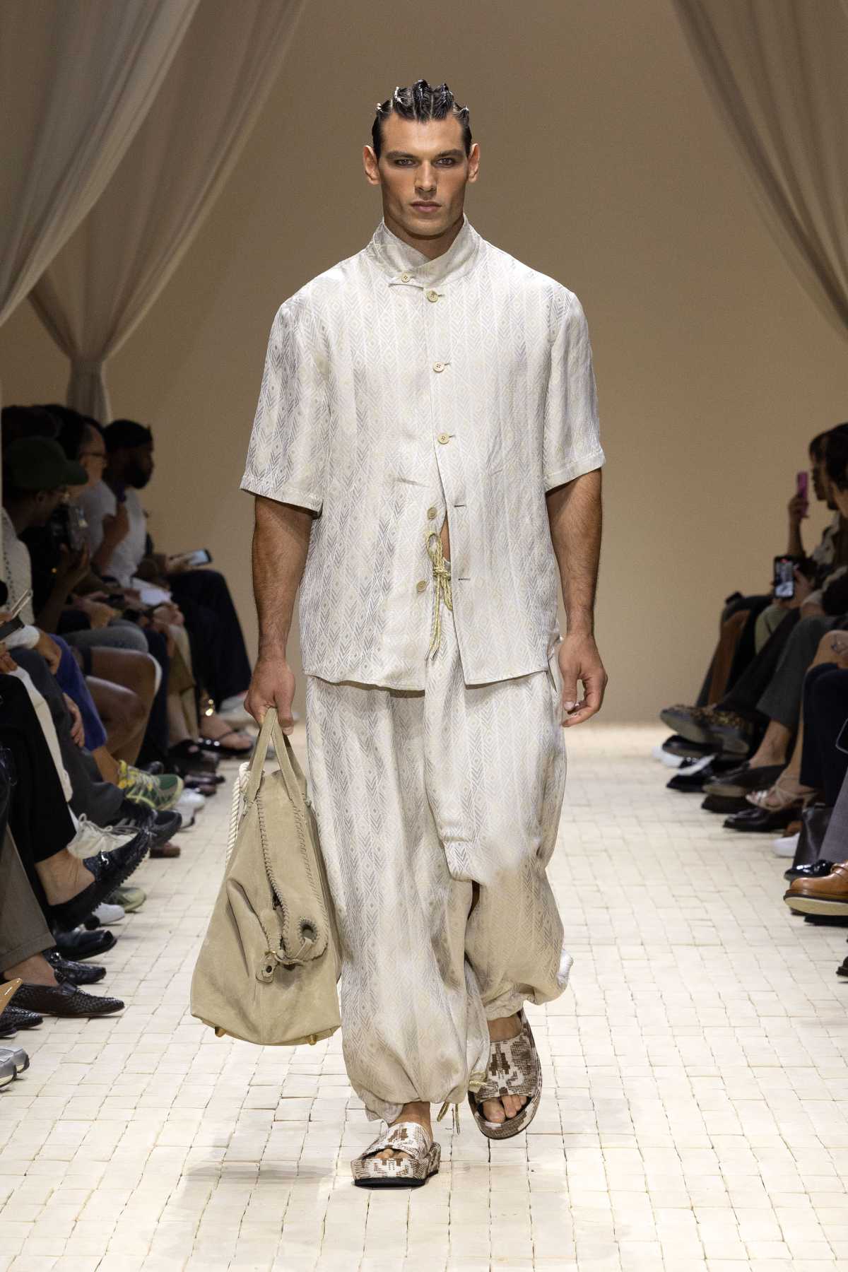 Emporio Armani Presents Its New Spring/Summer 2026 Men's Collection: Origins