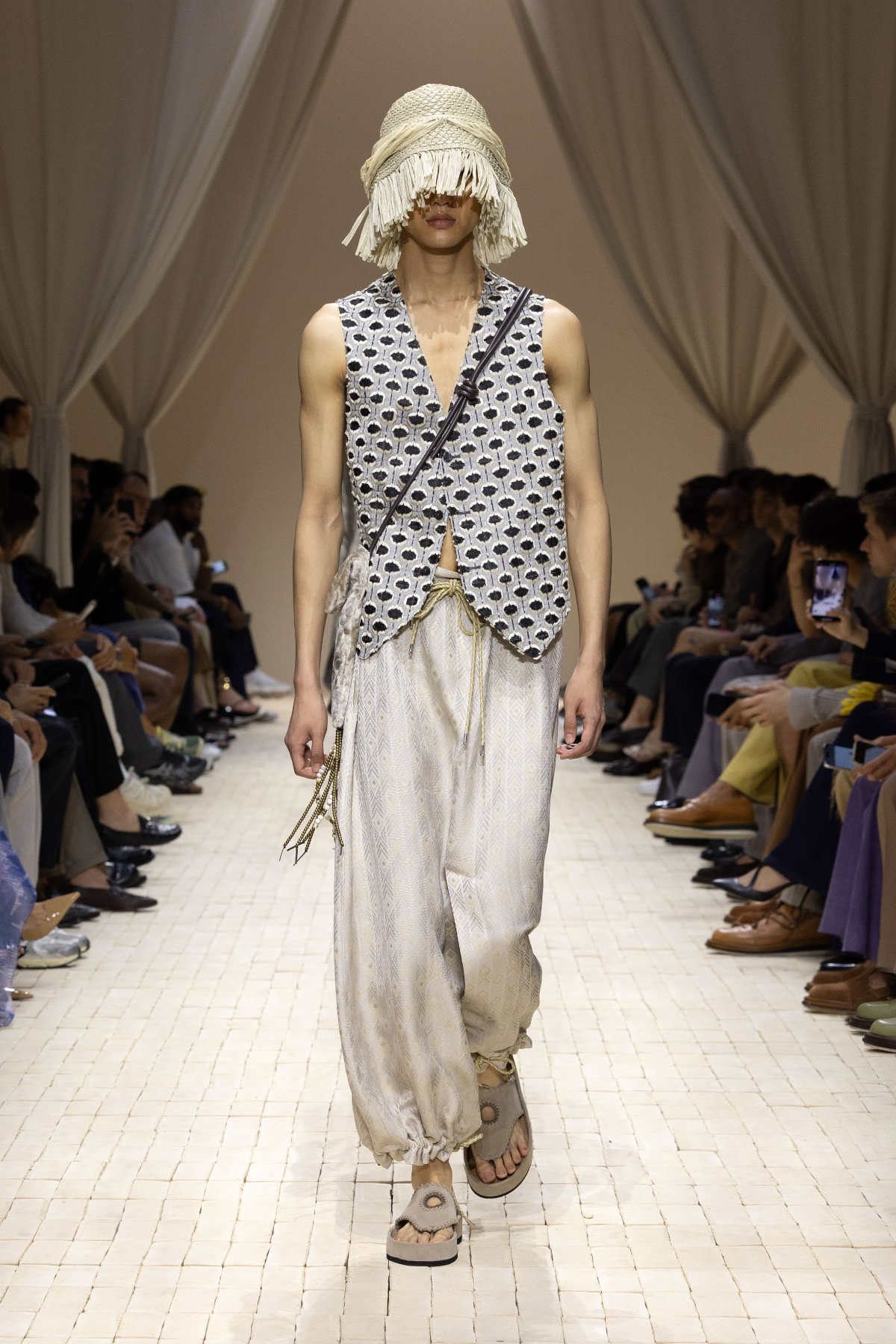 Emporio Armani Presents Its New Spring/Summer 2026 Men's Collection: Origins