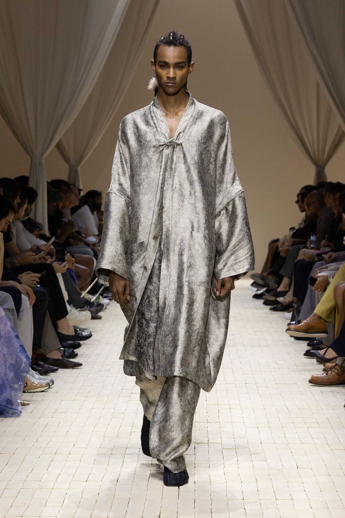 Emporio Armani Presents Its New Spring/Summer 2026 Men's Collection: Origins