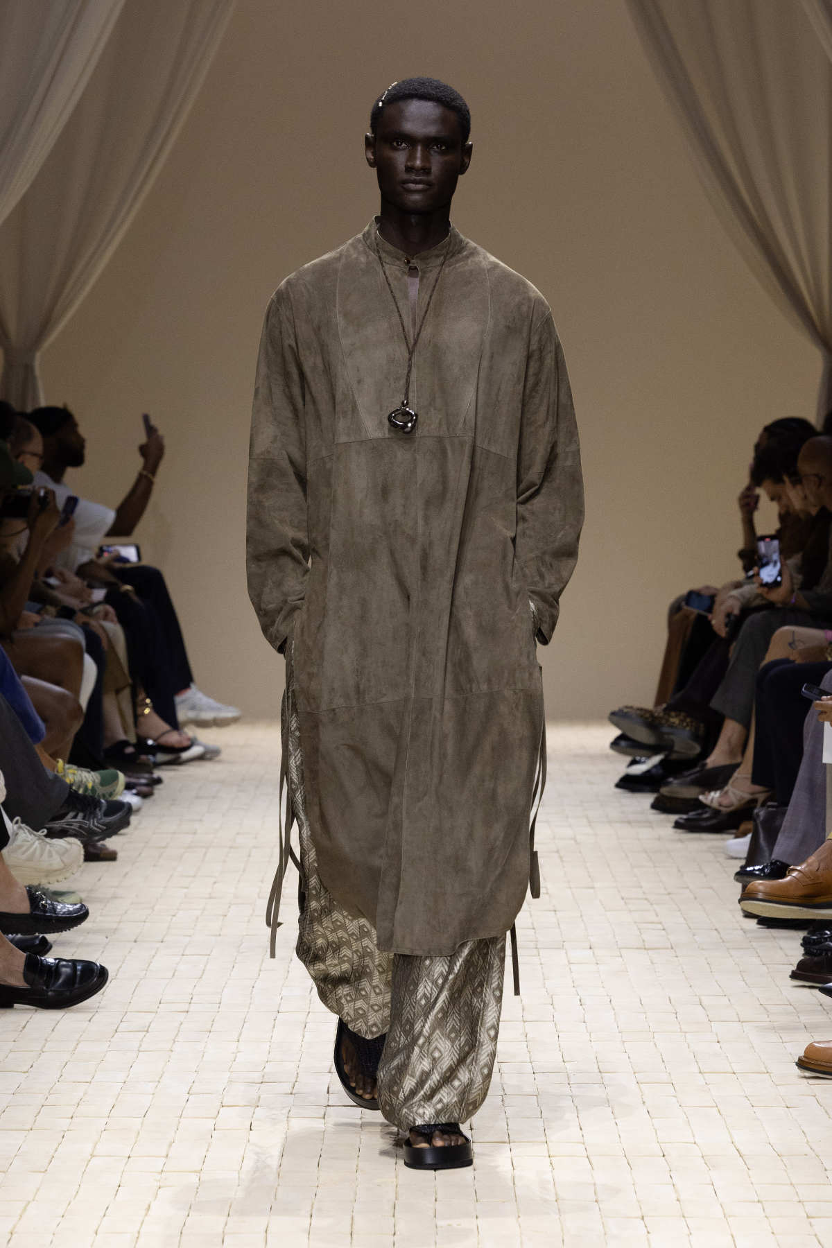 Emporio Armani Presents Its New Spring/Summer 2026 Men's Collection: Origins