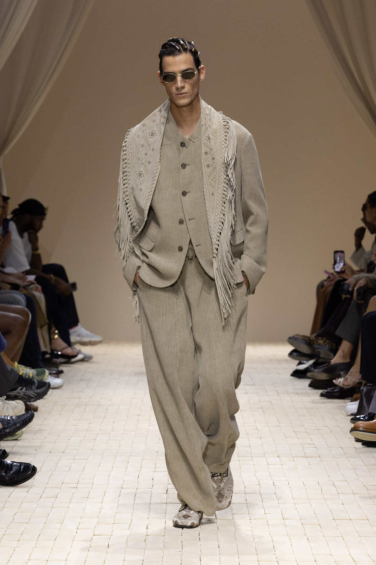 Emporio Armani Presents Its New Spring/Summer 2026 Men's Collection: Origins