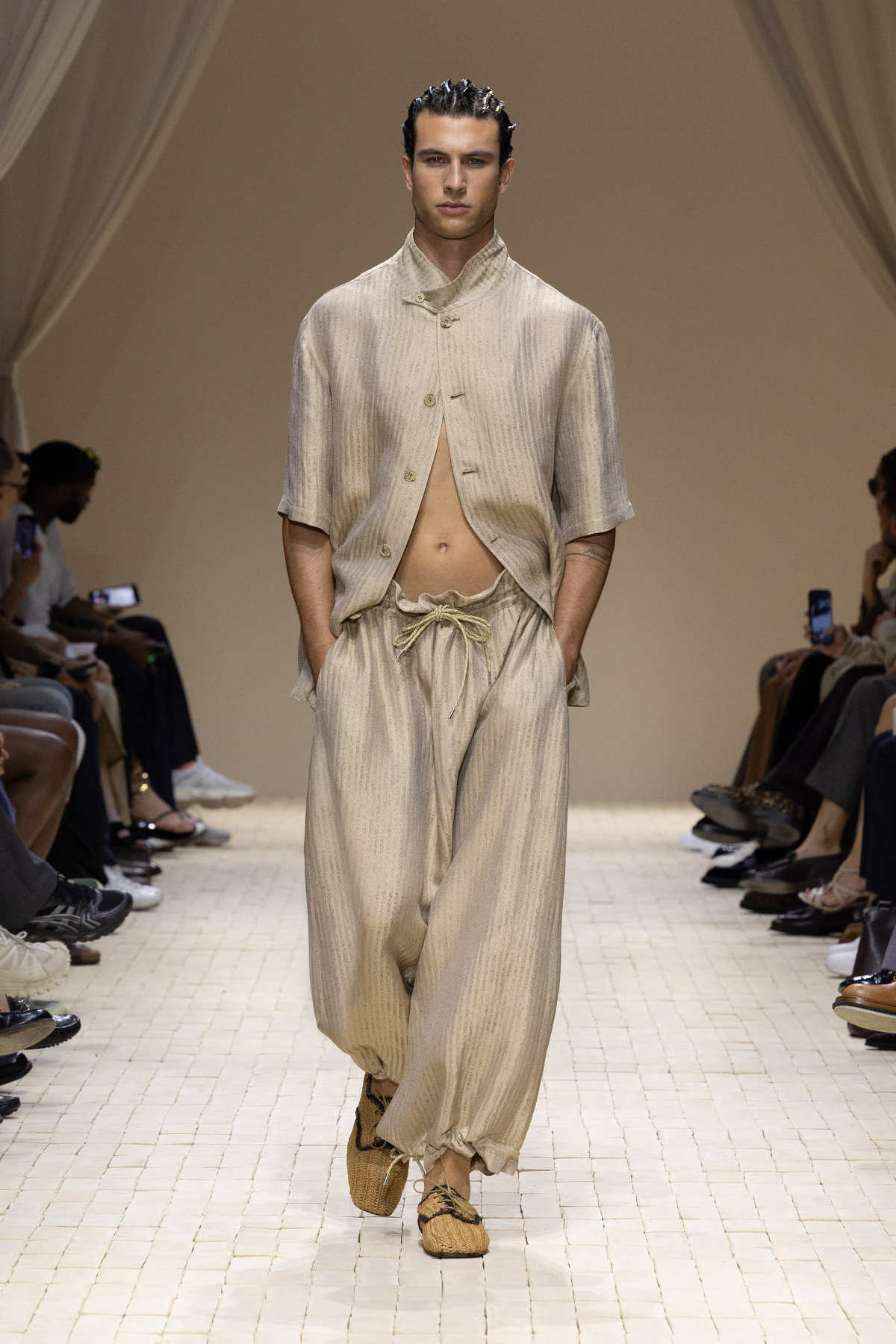 Emporio Armani Presents Its New Spring/Summer 2026 Men's Collection: Origins