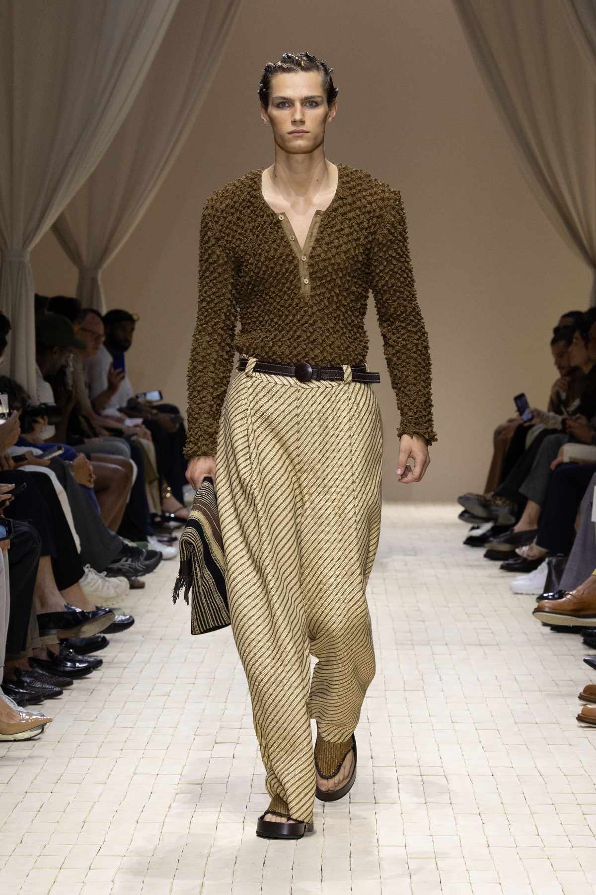 Emporio Armani Presents Its New Spring/Summer 2026 Men's Collection: Origins