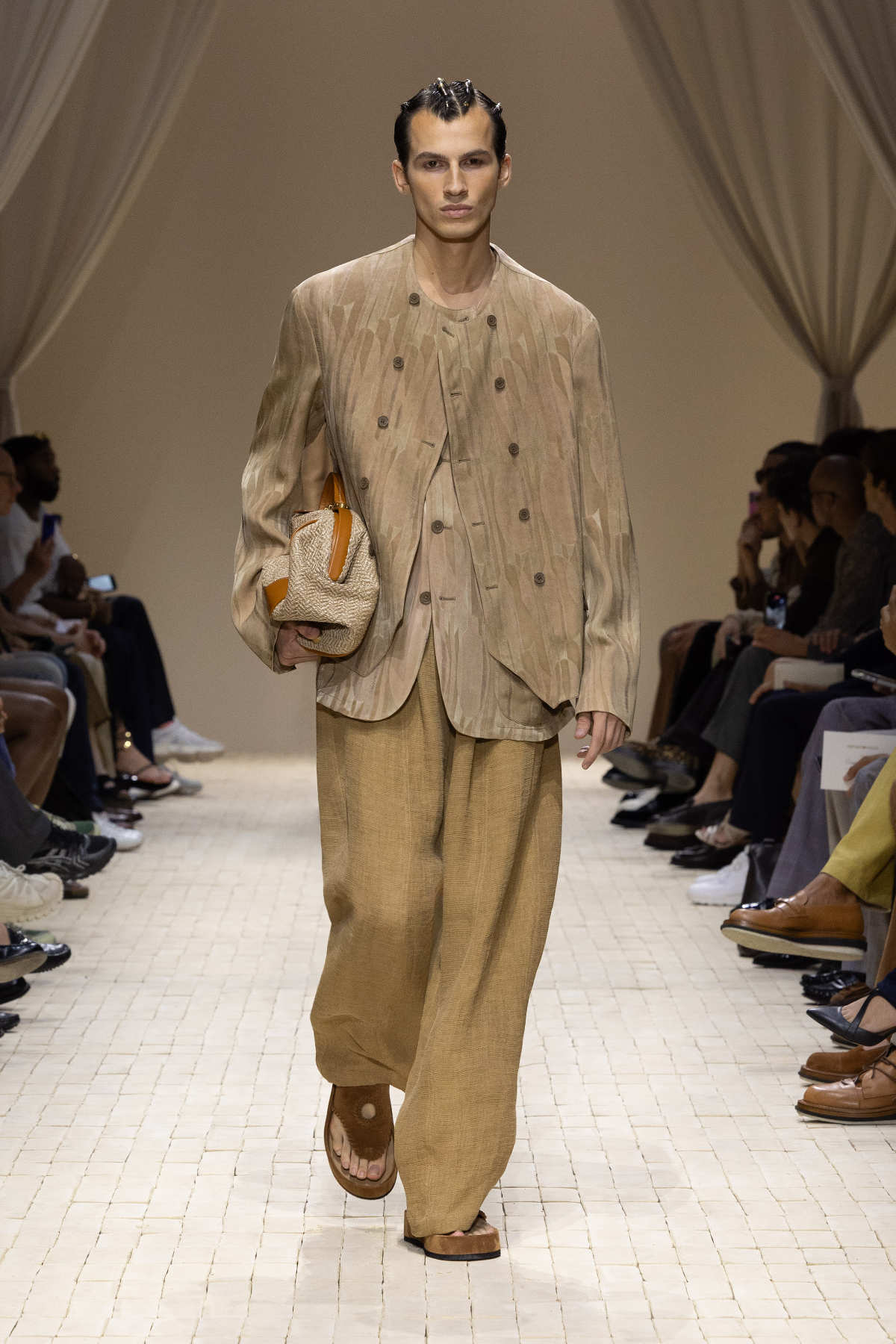 Emporio Armani Presents Its New Spring/Summer 2026 Men's Collection: Origins