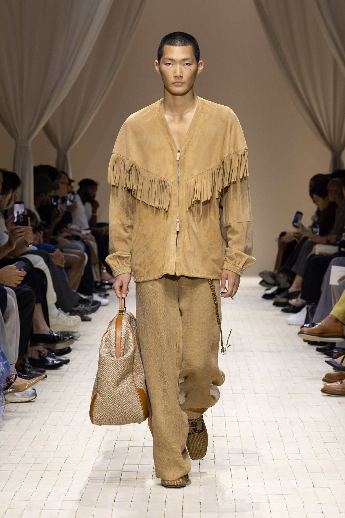 Emporio Armani Presents Its New Spring/Summer 2026 Men's Collection: Origins