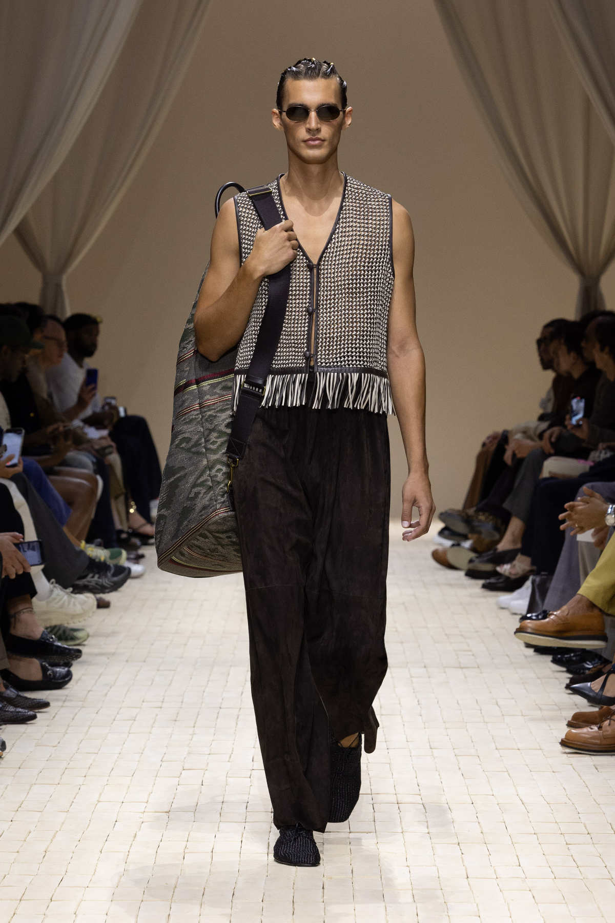 Emporio Armani Presents Its New Spring/Summer 2026 Men's Collection: Origins