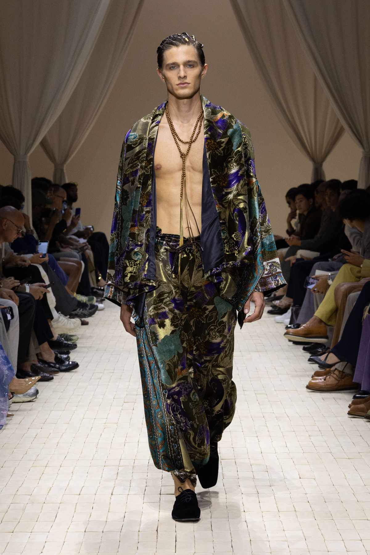 Emporio Armani Presents Its New Spring/Summer 2026 Men's Collection: Origins
