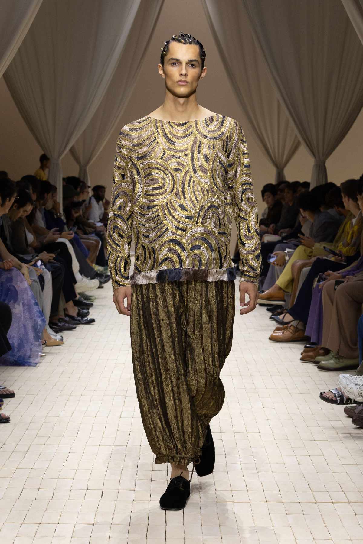 Emporio Armani Presents Its New Spring/Summer 2026 Men's Collection: Origins