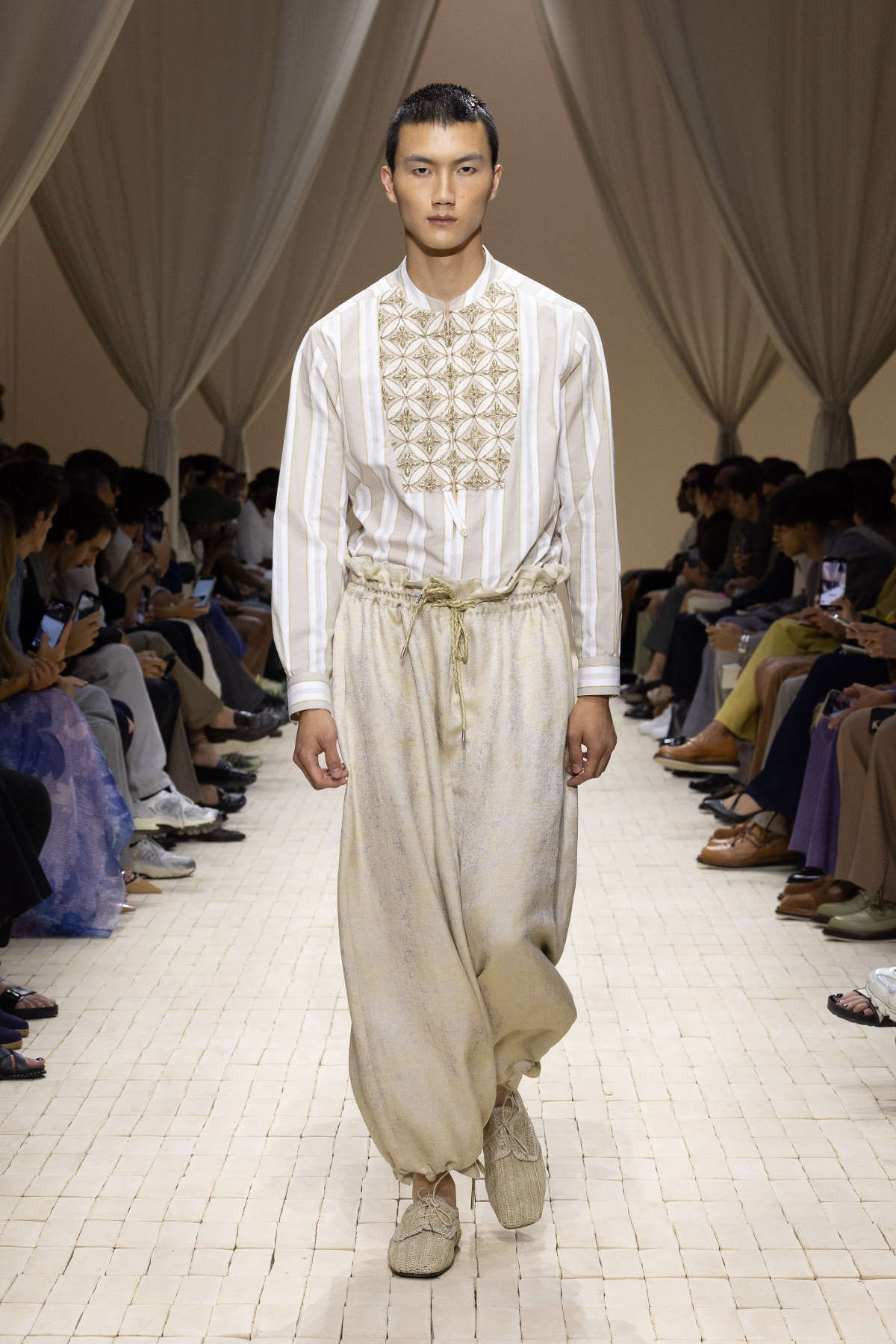 Emporio Armani Presents Its New Spring/Summer 2026 Men's Collection: Origins