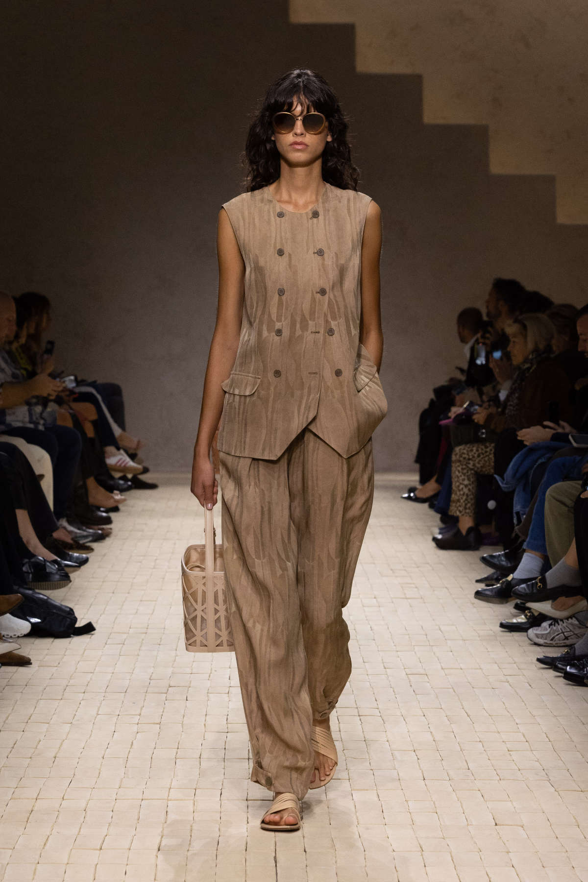 Emporio Armani Women’s Spring/Summer 2026 Collection – Fluid Elegance Meets Contemporary Luxury