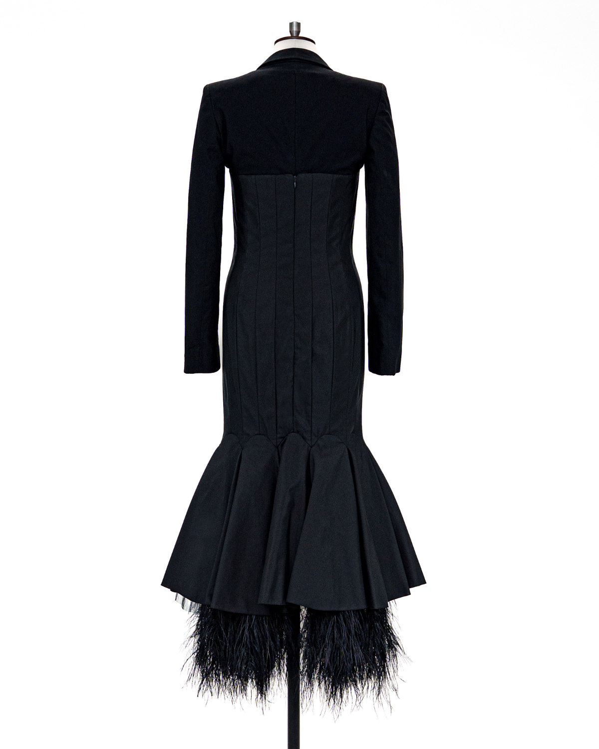 Documenting McQueen: Tailoring - Episode 2: 'Deliverance' McQueen Spring Summer 2004