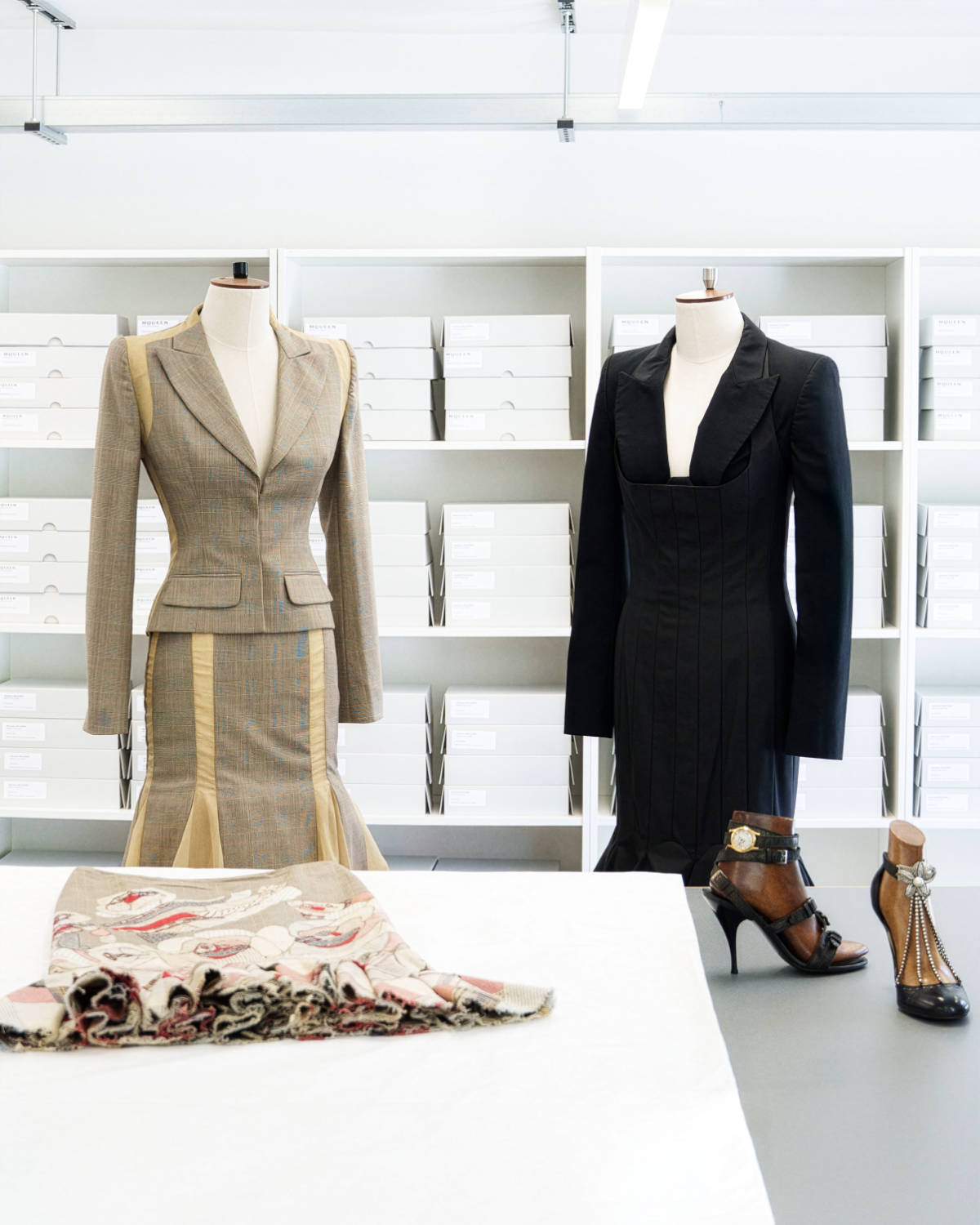 Documenting McQueen: Tailoring - Episode 2: 'Deliverance' McQueen Spring Summer 2004