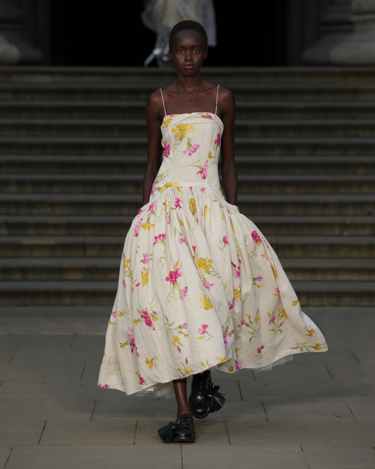 Erdem: Erdem Presents Its New Spring Summer 2025 Collection 