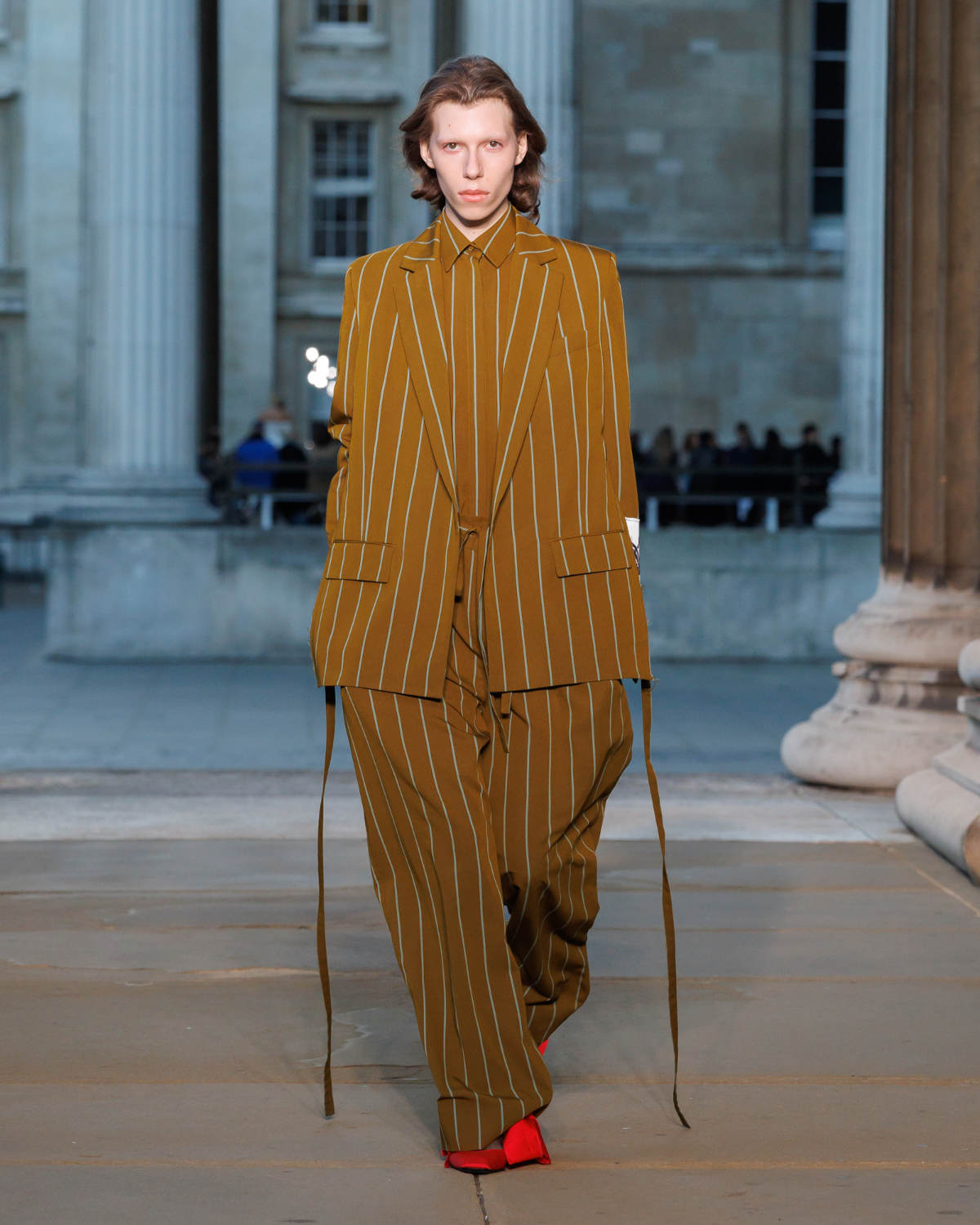 Erdem Spring Summer 2026: Dreamscapes Between History And Fantasy
