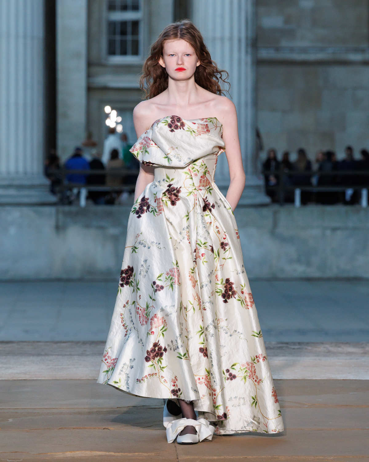 Erdem Spring Summer 2026: Dreamscapes Between History And Fantasy