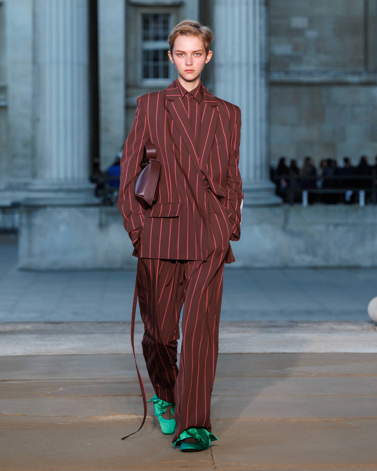 Erdem Spring Summer 2026: Dreamscapes Between History And Fantasy