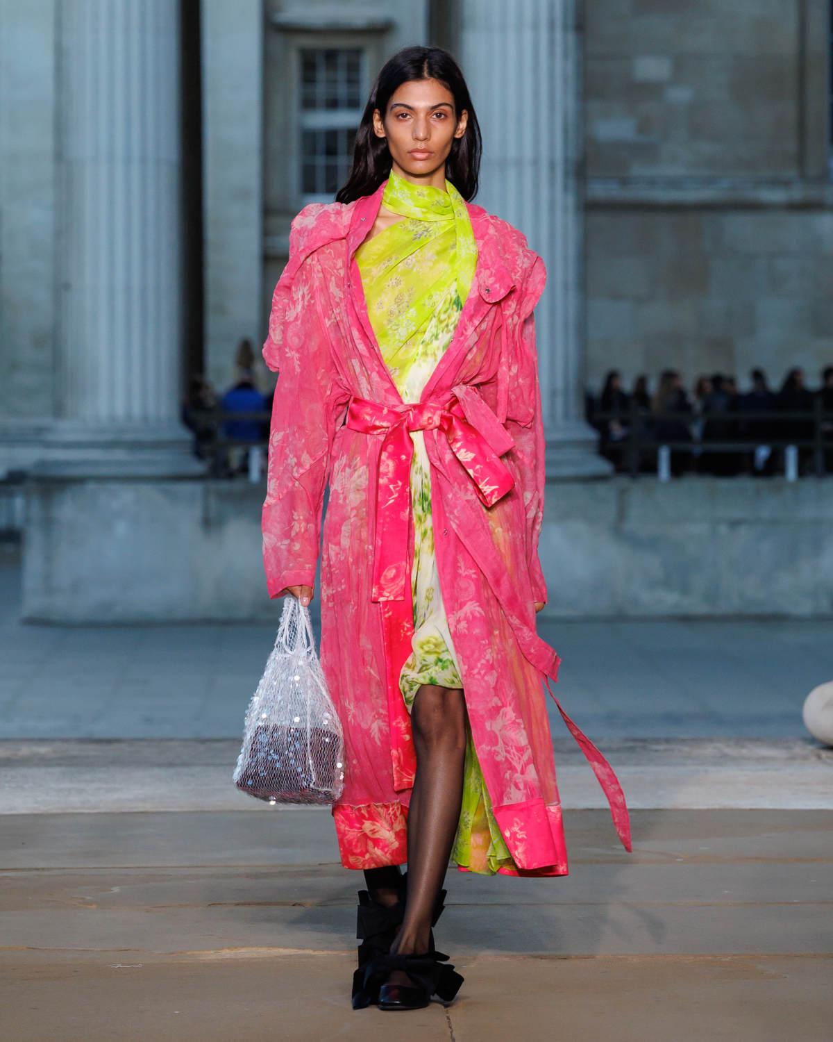 Erdem Spring Summer 2026: Dreamscapes Between History And Fantasy